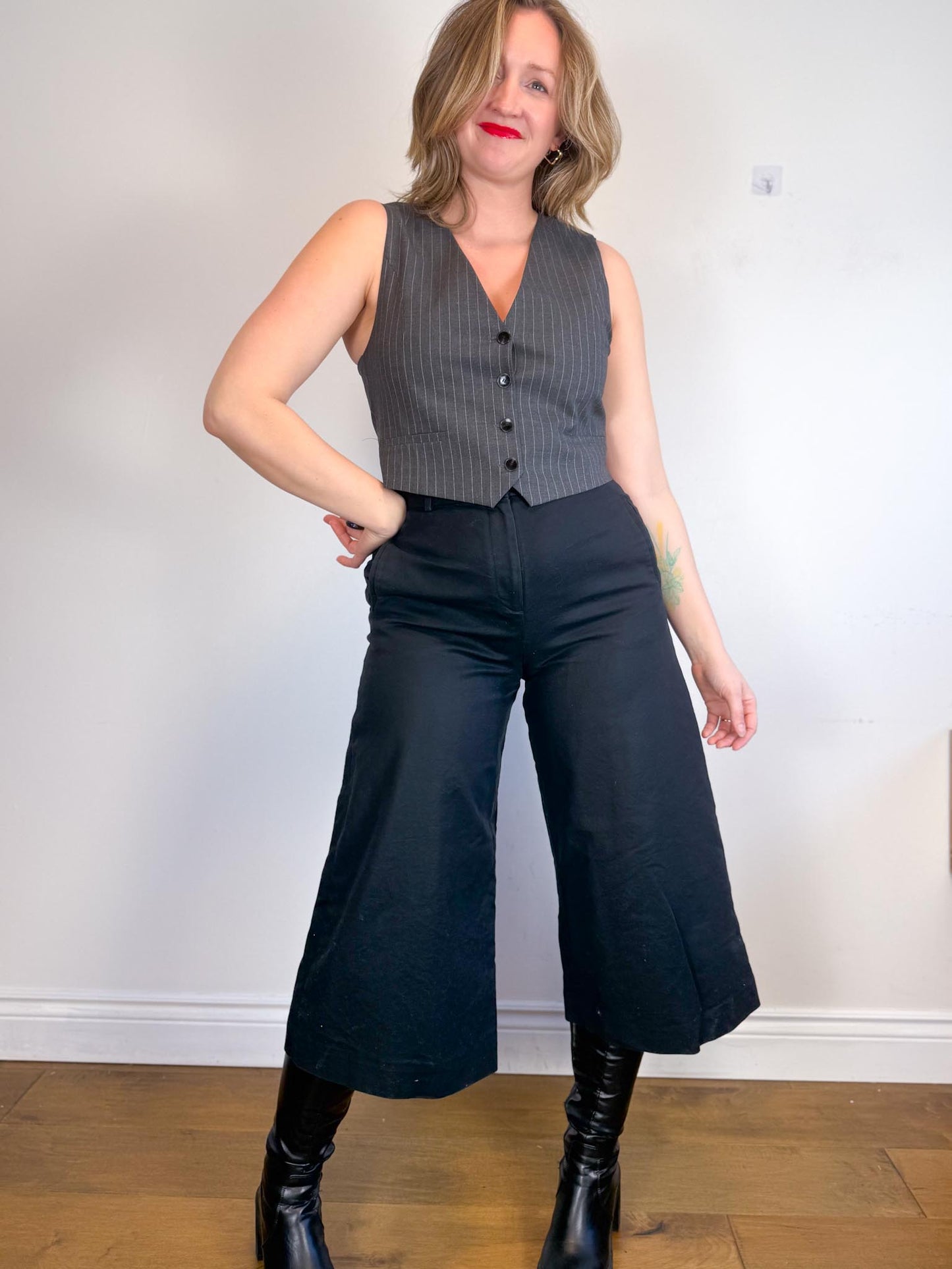 Zara Striped Vest in Grey (Size L)