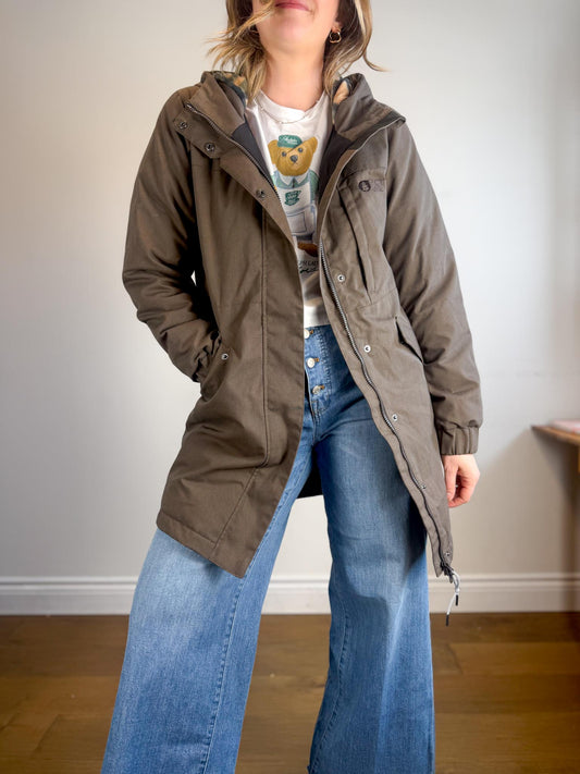 PICTURE Organic Clothing "Dyrby Parka in Brown" (Size M)