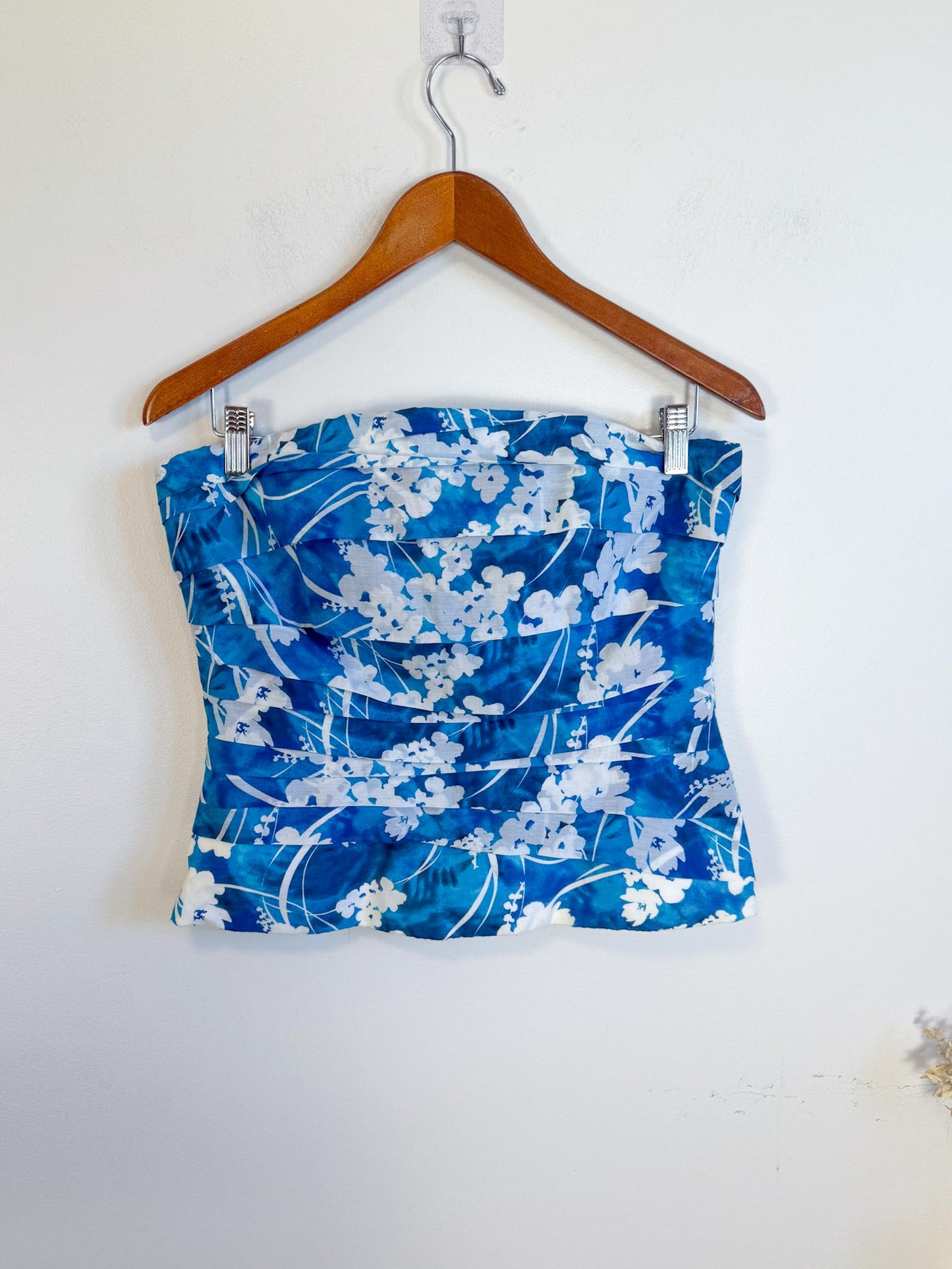 White House Black Market Silk Bustier Corset Top in White/Blue Floral (Size L)