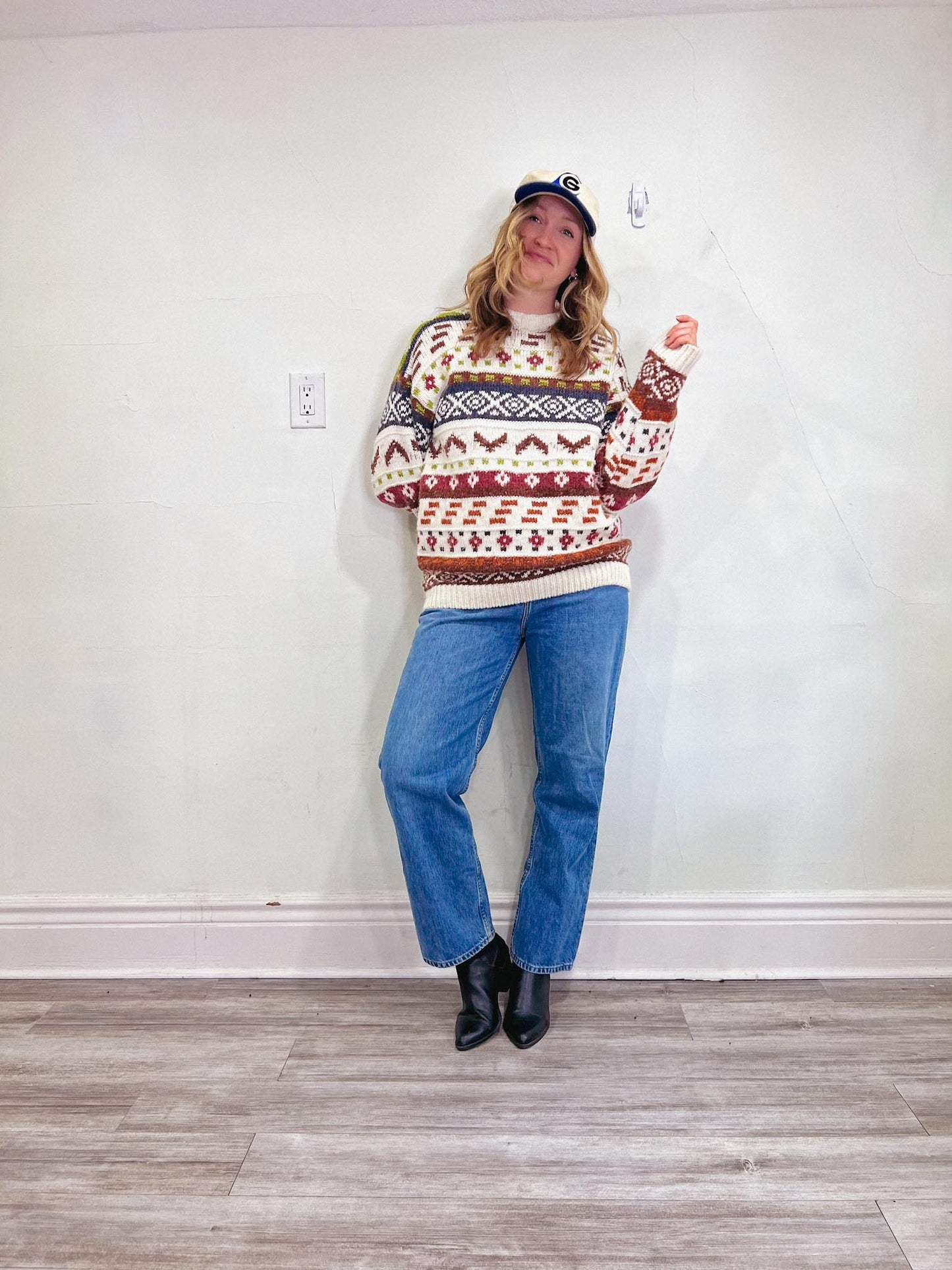 Vintage 80s Chunky Knit Sweater (Size L)