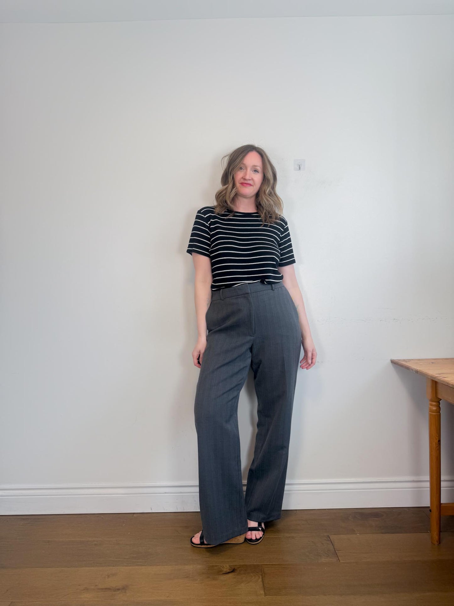 Babaton High Rise Trousers in Grey (Size 16)