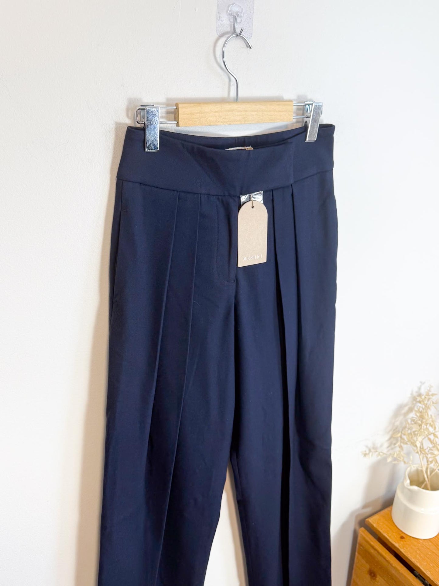 MESHKI "Penelope Pleated High Waisted Pants in Dark Navy" NWT (Size S)