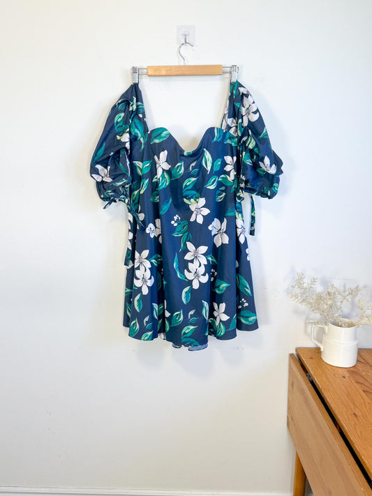 Caroline Constas Designer "Gabrielle Floral Strapless Mini Dress in Navy (Size L)