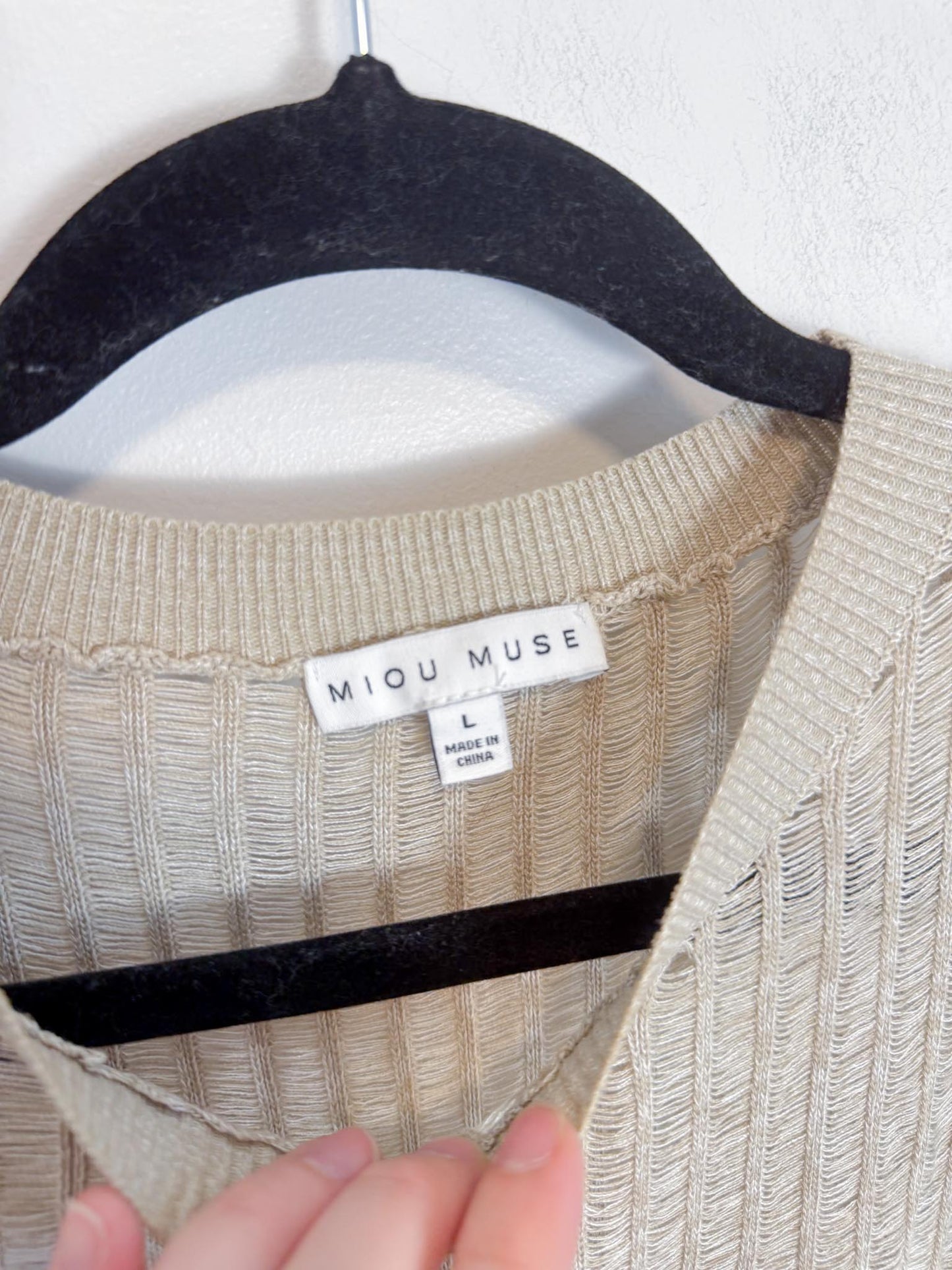 MIOU MUSE Distressed Oversized T-Shirt (Size L)