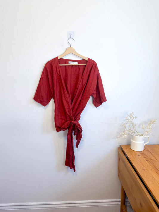 Contemporaine Simons Linen Wrap Top in Rust (Size M)