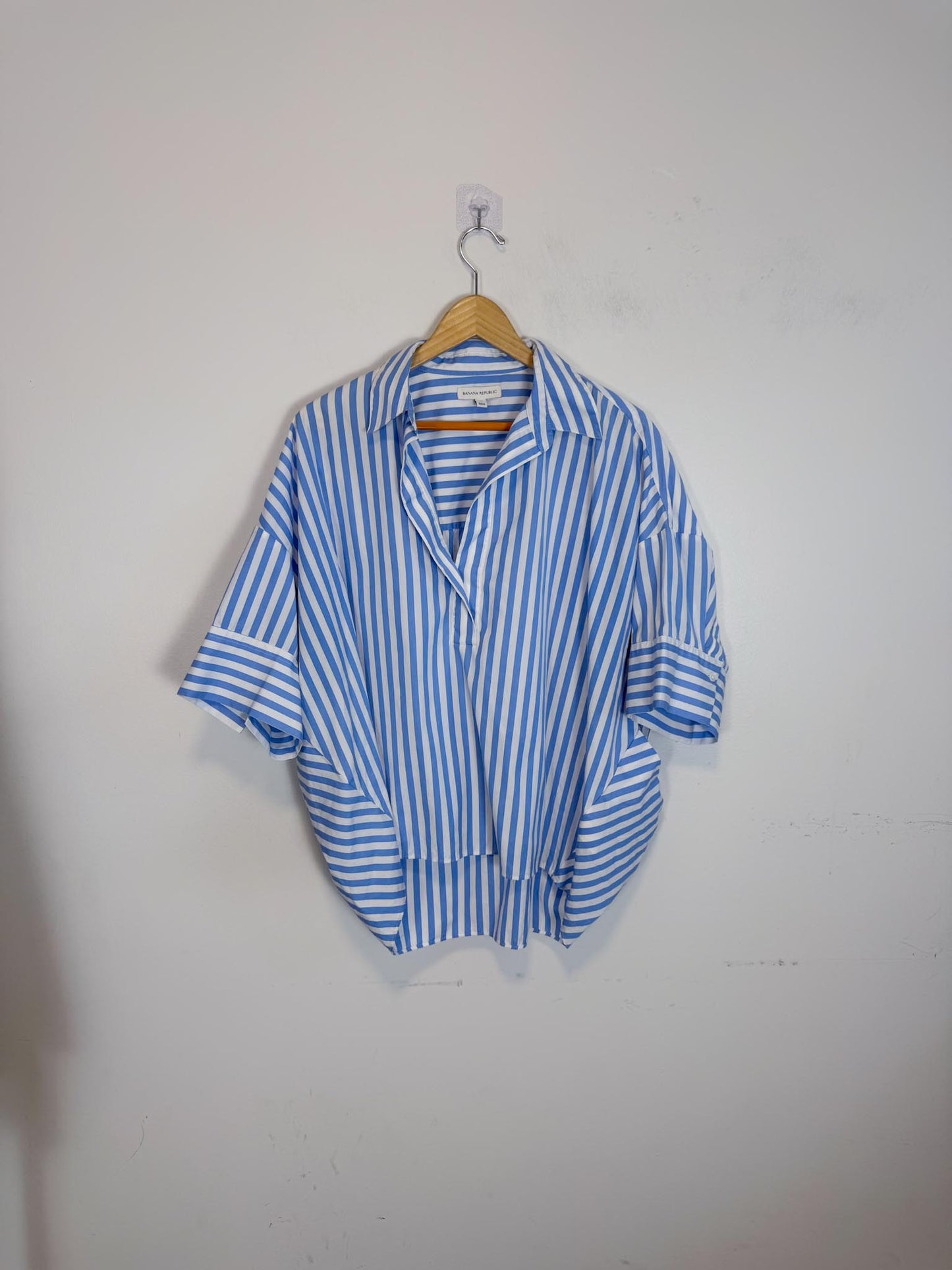 Banana Republic Striped Tunic Top in Blue/White (Size M)