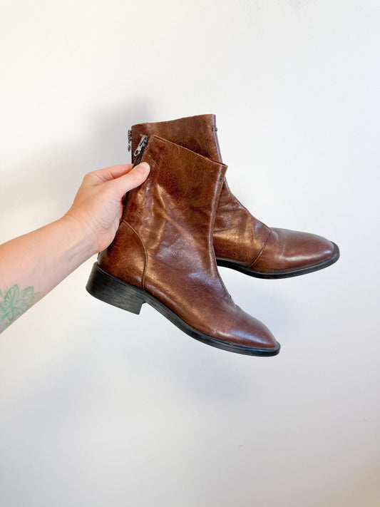 L’Intervalle Brown Leather Ankle Boots (Size 38)