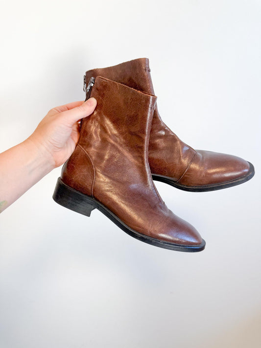 L’Intervalle Brown Leather Ankle Boots (Size 38)