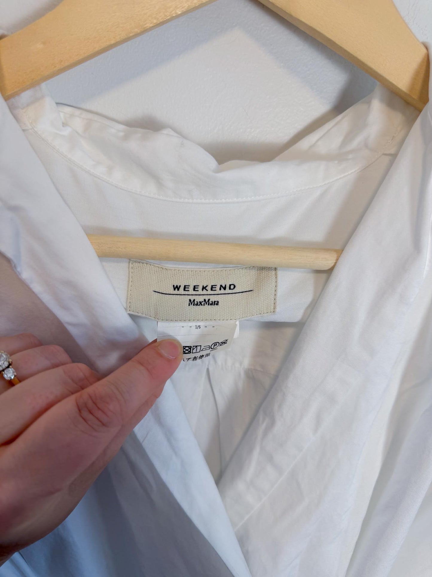 Weekend Max Mara"Embroidered Wrap Blouse in White/Blue" (Size L)