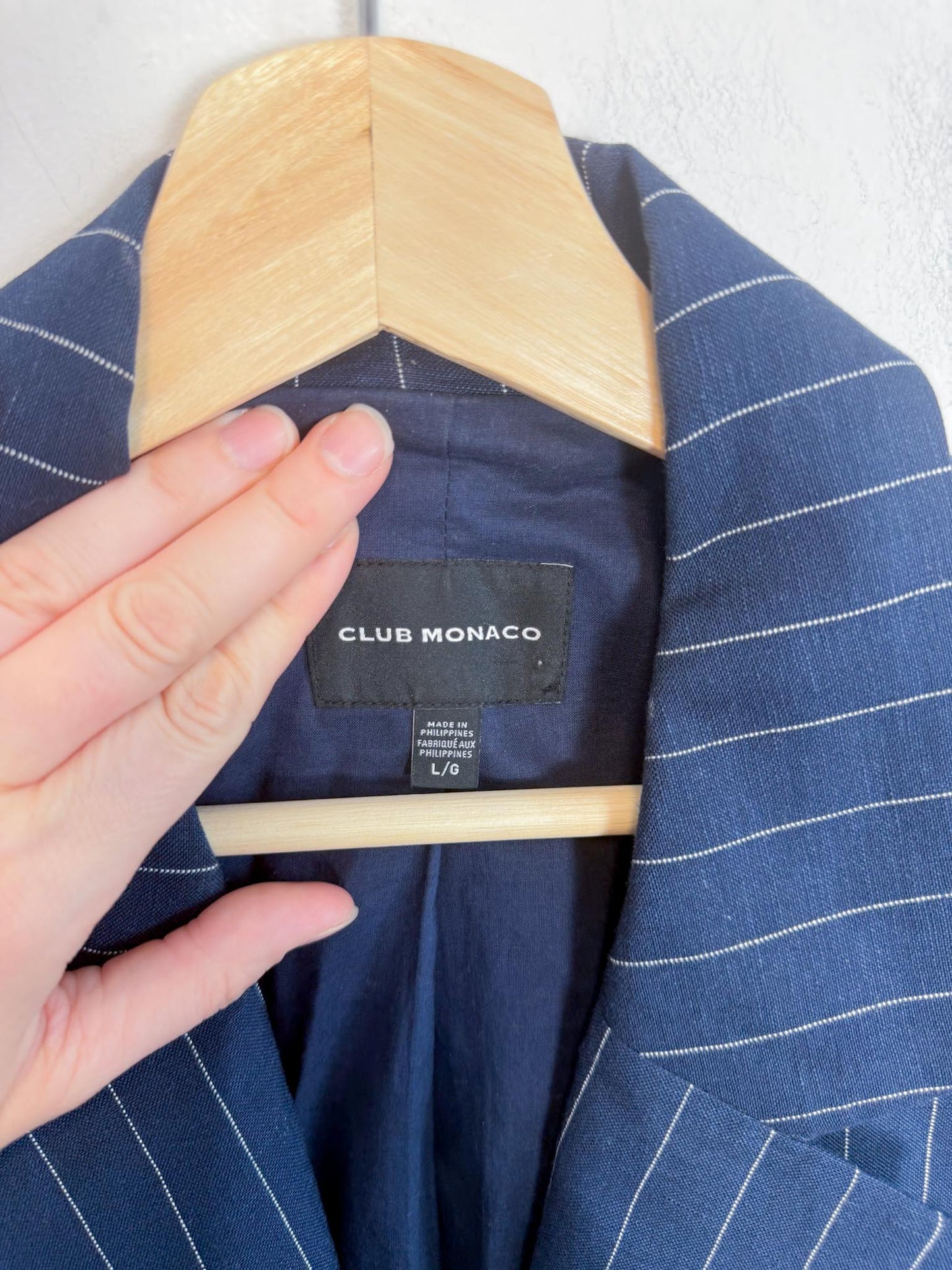 Club Monaco Pinstriped Linen Blazer in Navy/White (Size L)