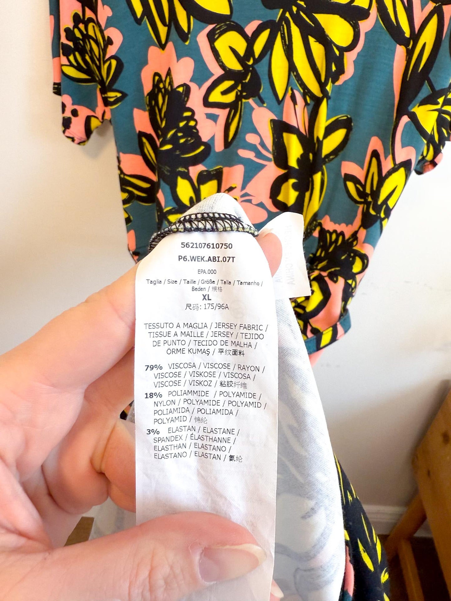 Weekend MaxMara "Caneva Knit Belted Dress in Floral" (Size M/L)