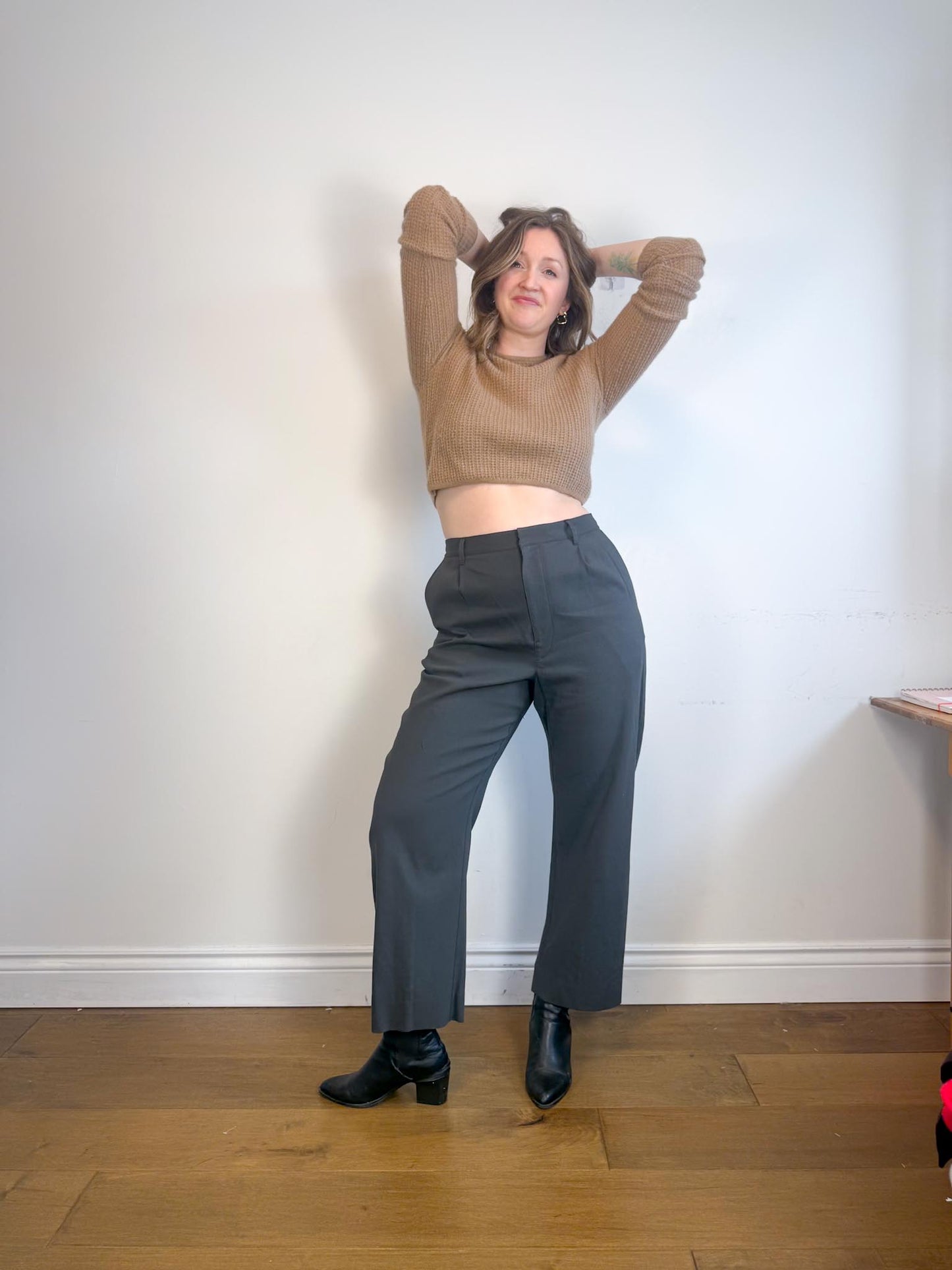 LEMAIRE Barrel Leg Trouser in Charcoal (Size 44)