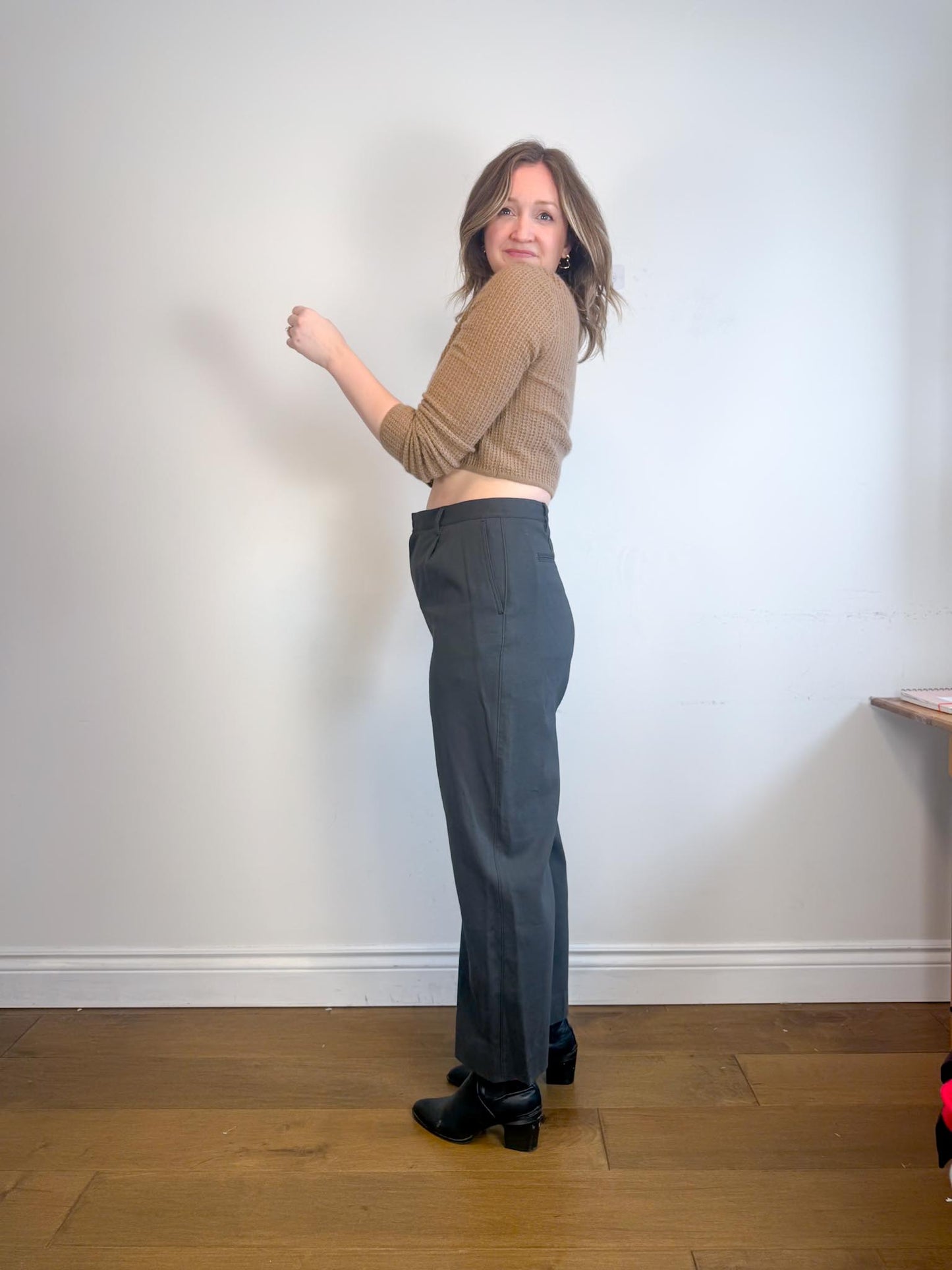 LEMAIRE Barrel Leg Trouser in Charcoal (Size 44)