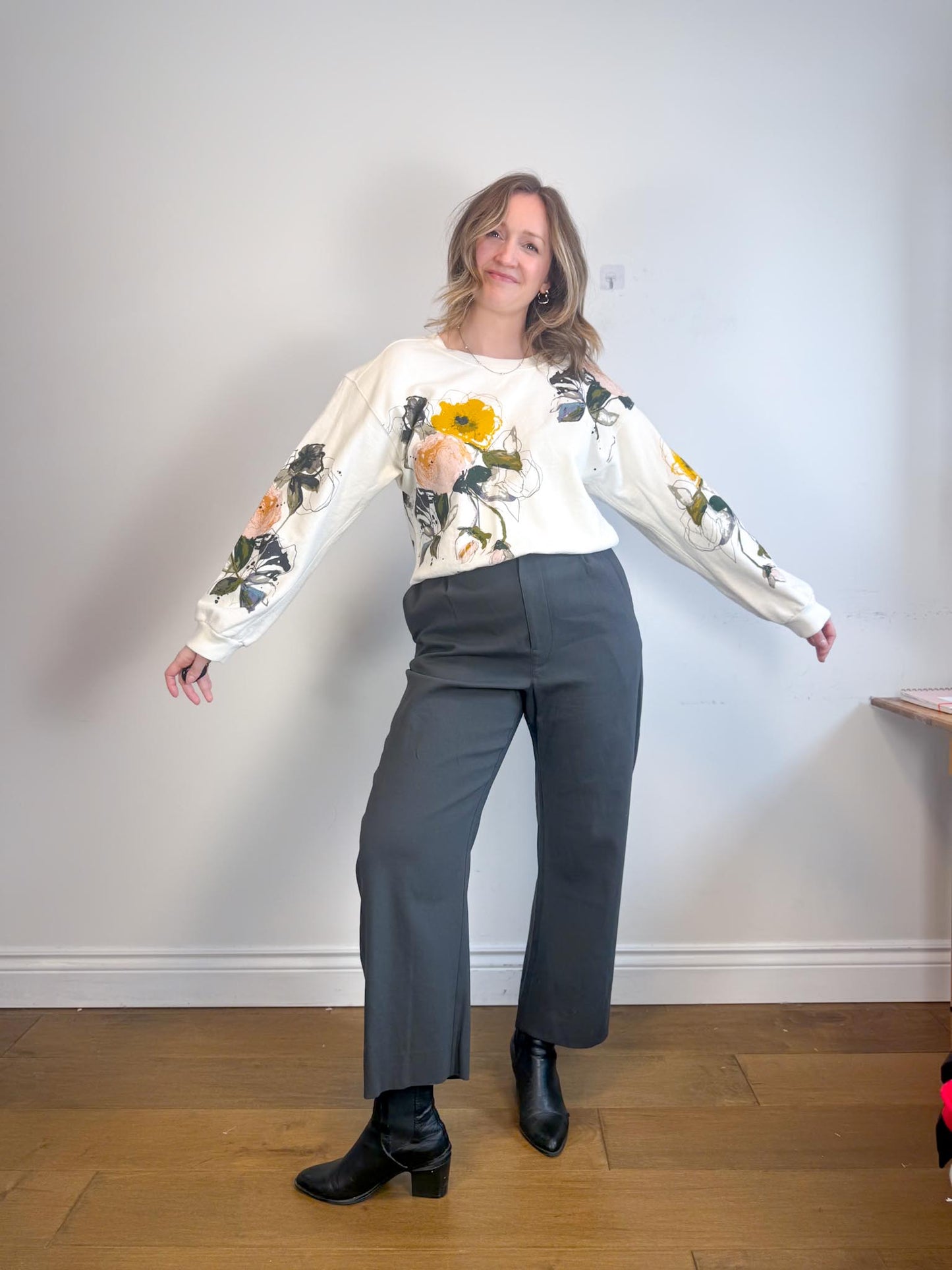 LEMAIRE Barrel Leg Trouser in Charcoal (Size 44)