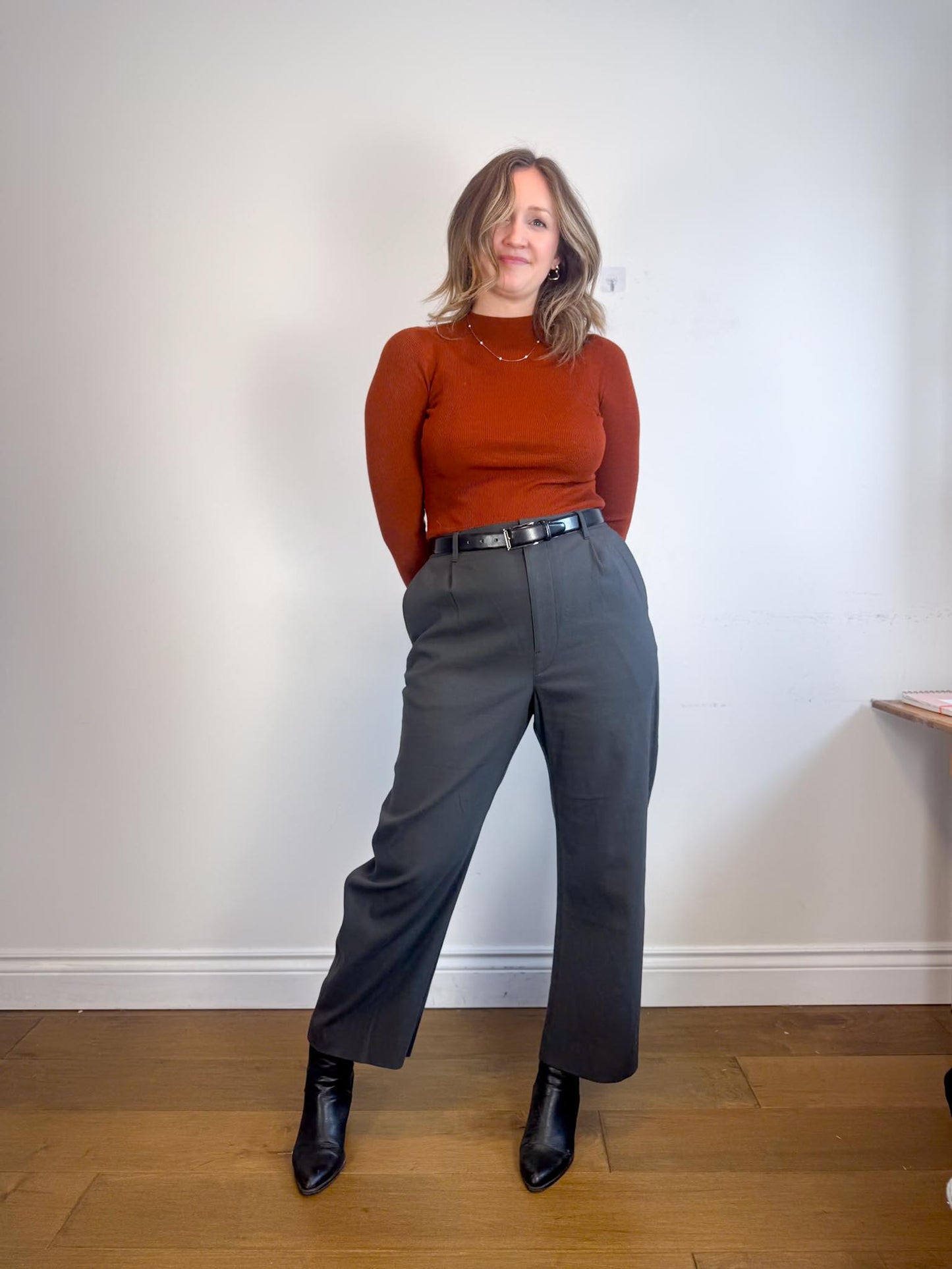 LEMAIRE Barrel Leg Trouser in Charcoal (Size 44)