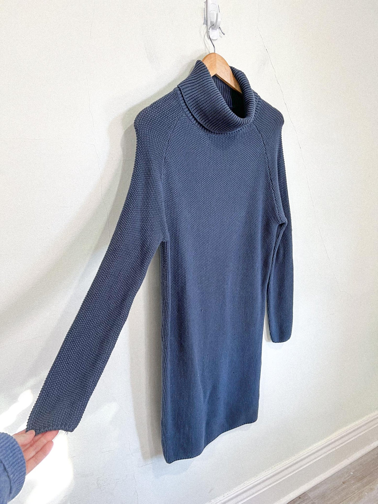 Jackson Rowe "Romy Sweater Dress" in Blue (Size S)