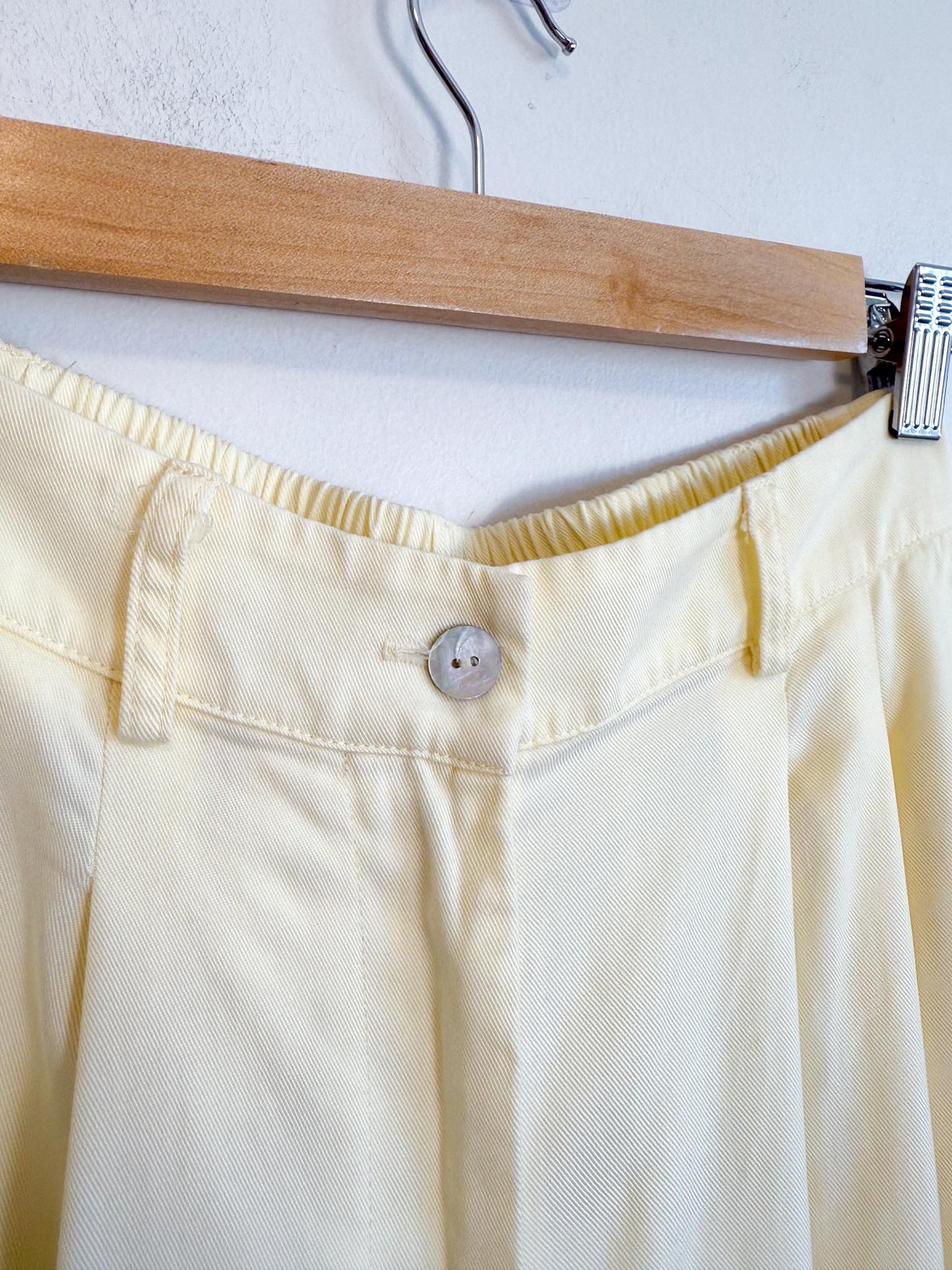 DONNI Slow Fashion "Donni Twill Pleated Pant - Crème" (Size XS/S)