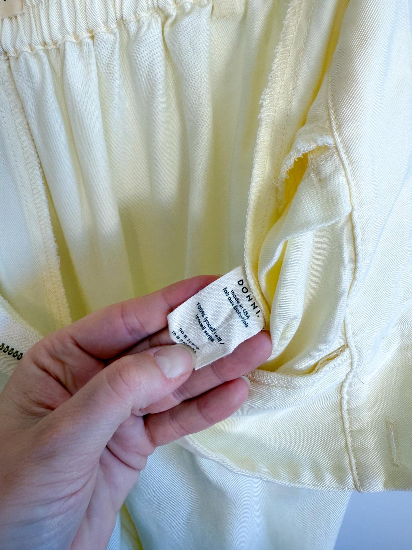 DONNI Slow Fashion "Donni Twill Pleated Pant - Crème" (Size XS/S)