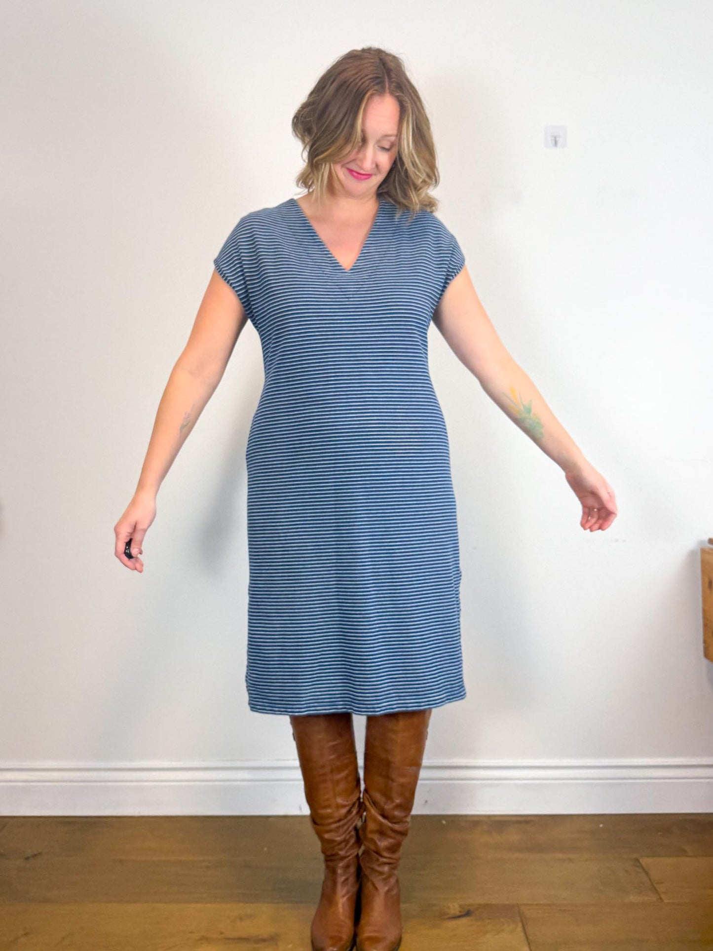 Dagg & Stacey Slow Fashion Striped Midi Dress in Blue/White (Size M/L)