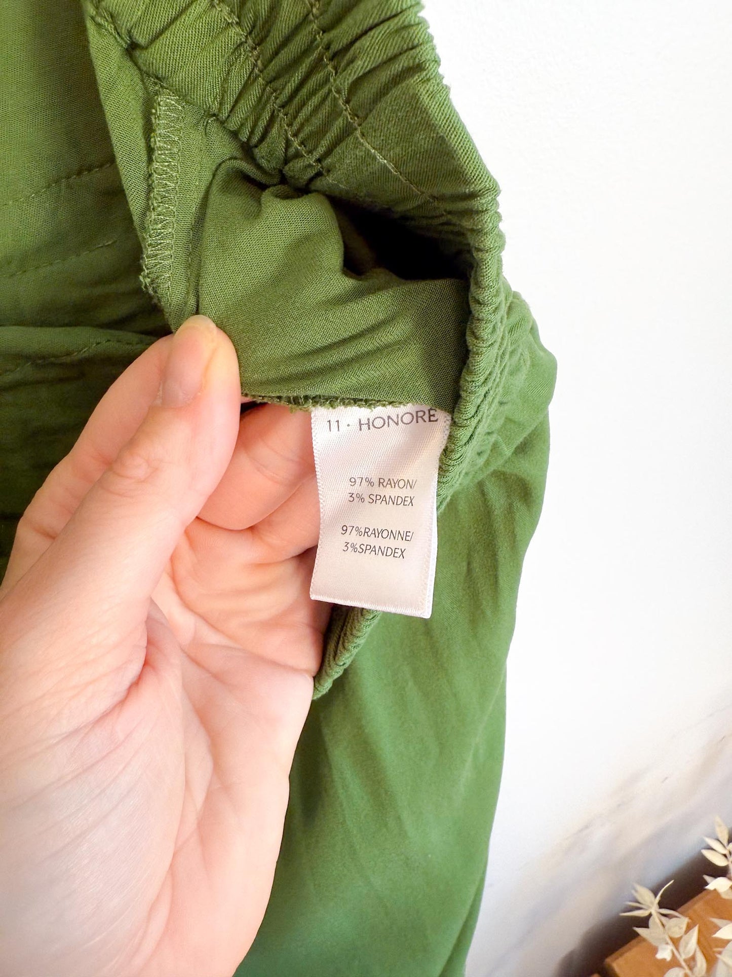 11 HONORE Pull On Trousers in Green (Size 2XL)