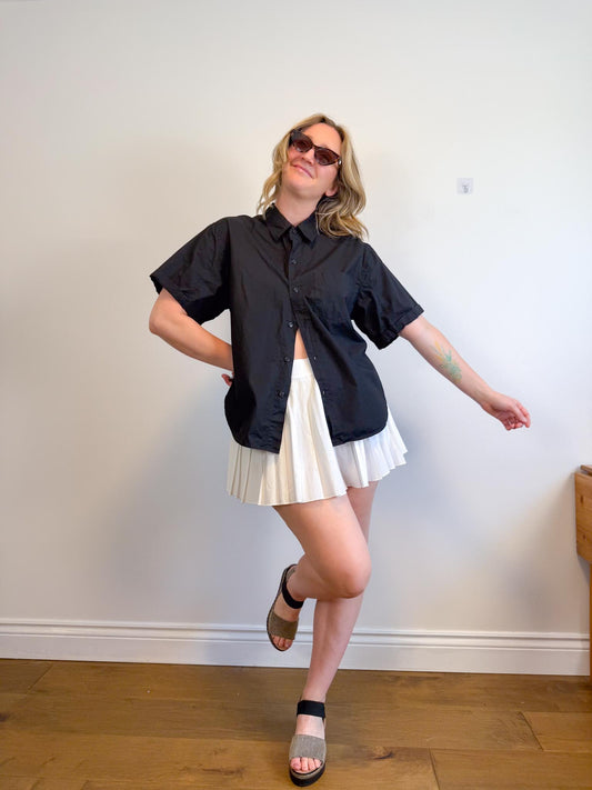 Citizens of Humanity "Short Sleeve Kayla Shirt in Black" (Size M/L)