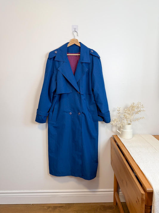 Vintage Sears Trench Coat in Blue (Size L)