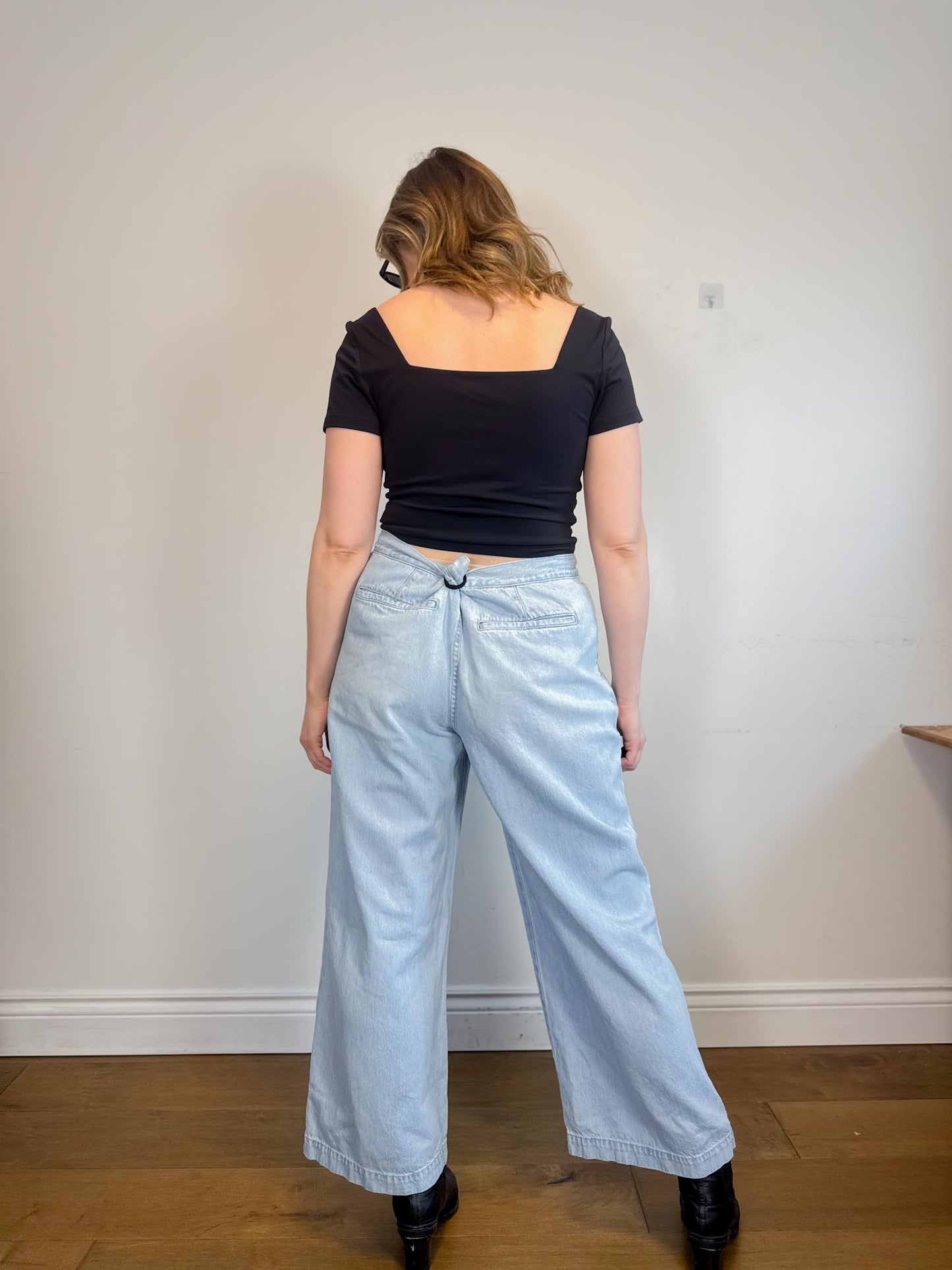 Madewell "The Harlow Wide-Leg Jean in Light Wash" (Size 32)