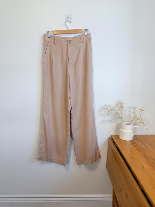 Gentle Fawn "Sabine Wide Leg Pant in Tan" (Size M)