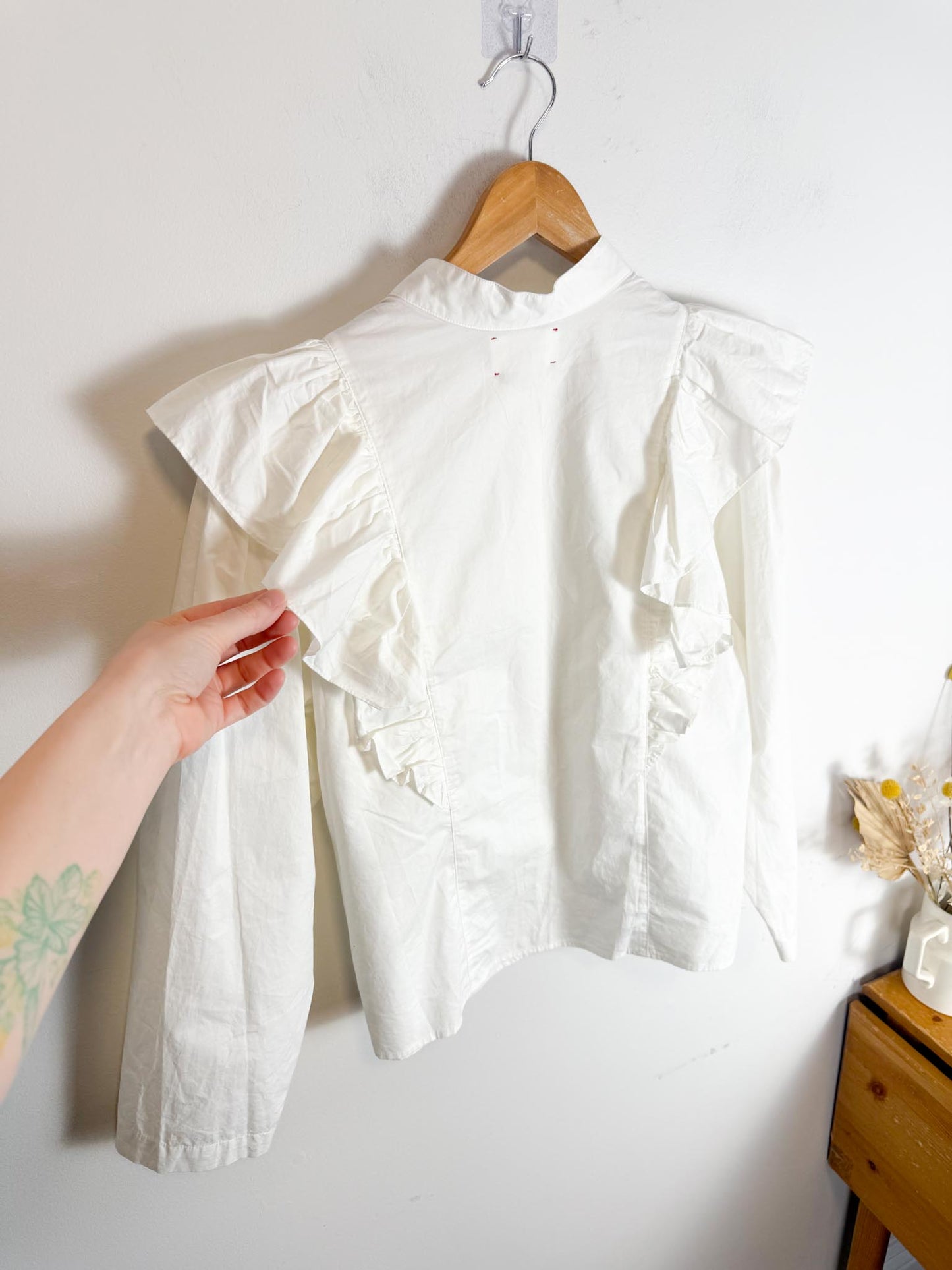 XIRENA "Callie Top in White" NWT (Size L)