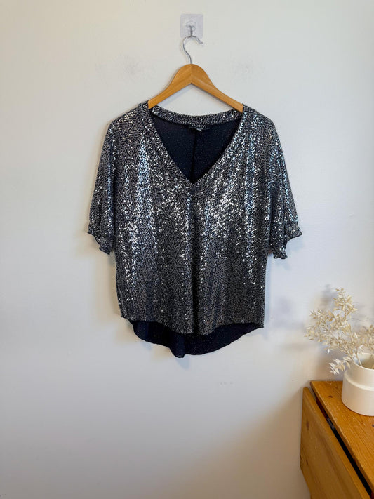 Dotty Made in Canada Metallic Sequin T-Shirt (Size M)