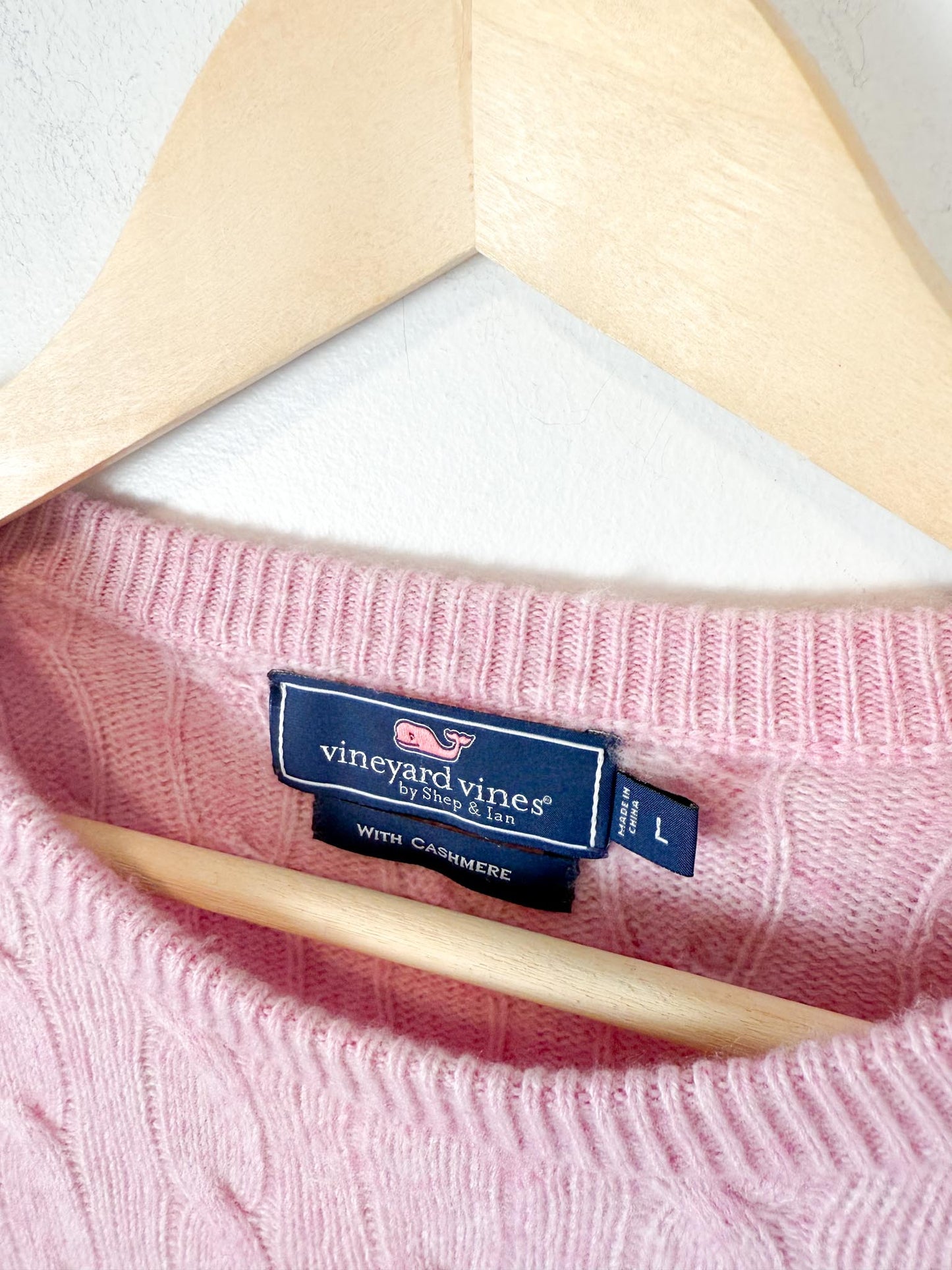 Vineyard Vines Wool & Cashmere Cable Knit Sweater in Pink (Size L/XL)