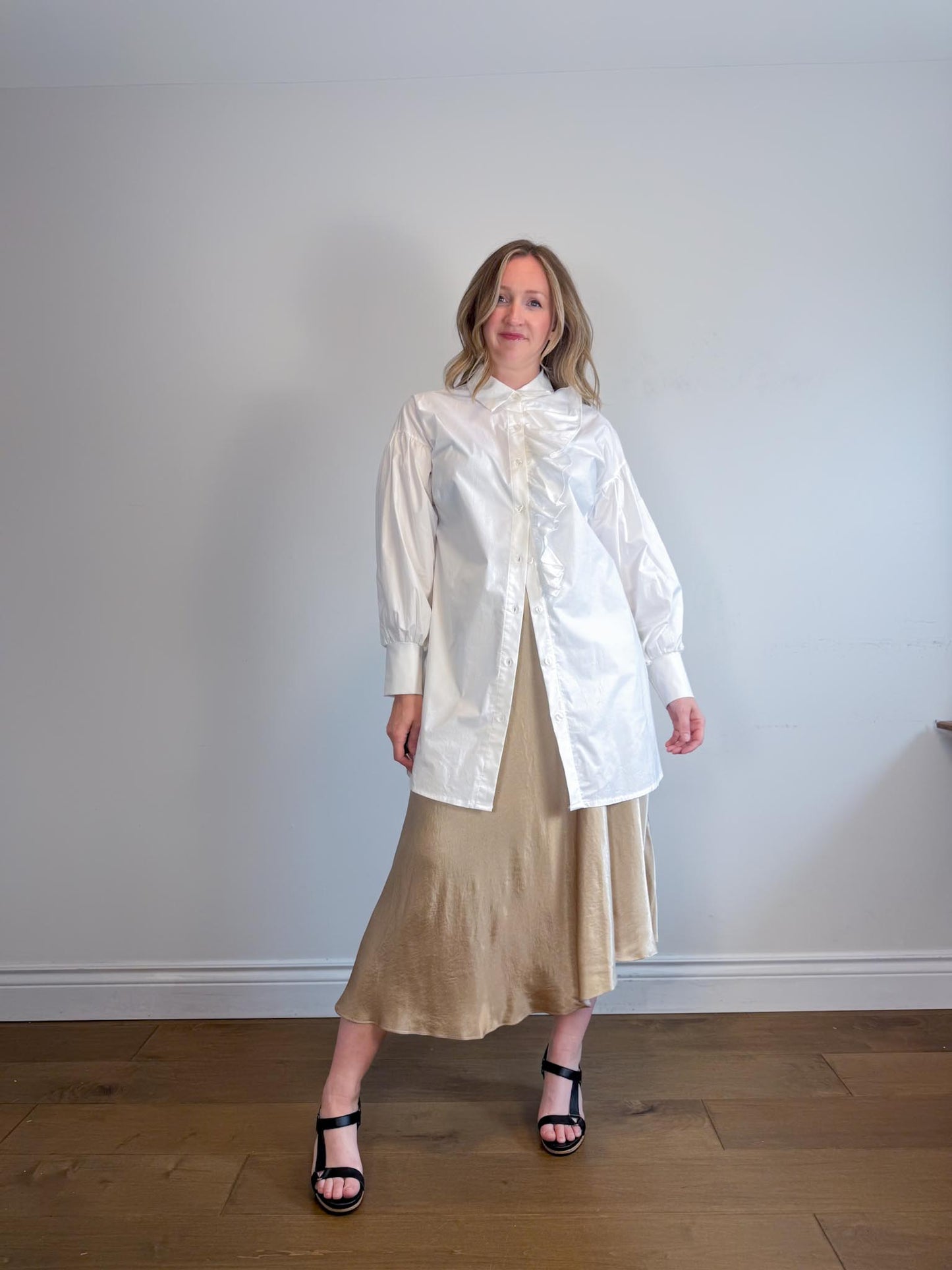 RINASCHIMENTO Long Ruffled Blouse in White (Size L)