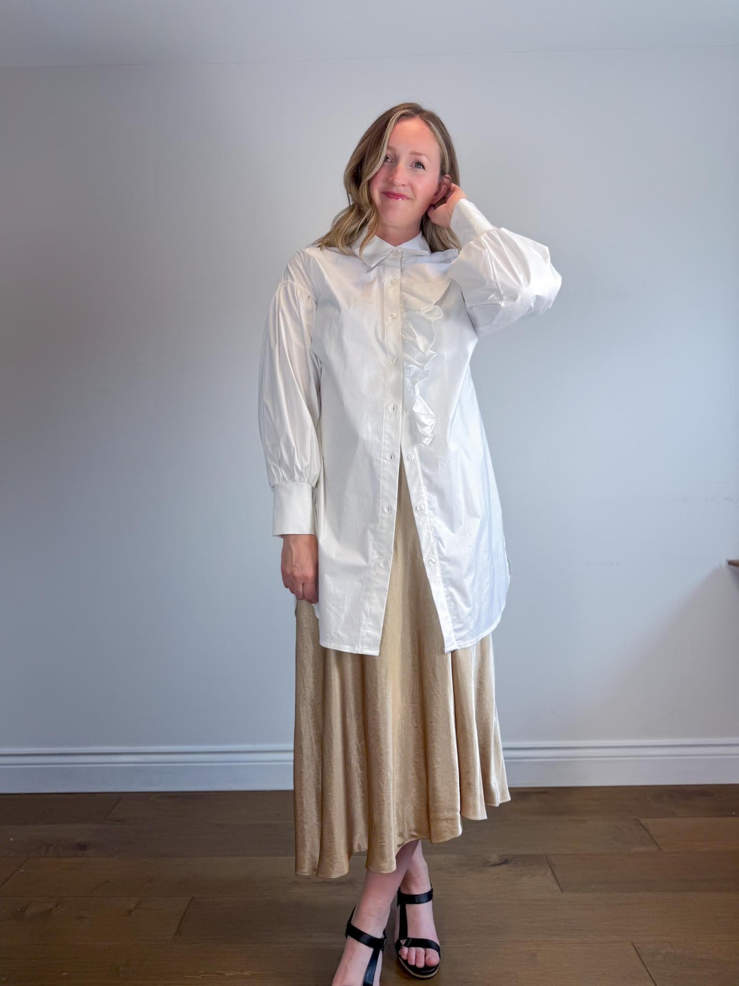 RINASCHIMENTO Long Ruffled Blouse in White (Size L)