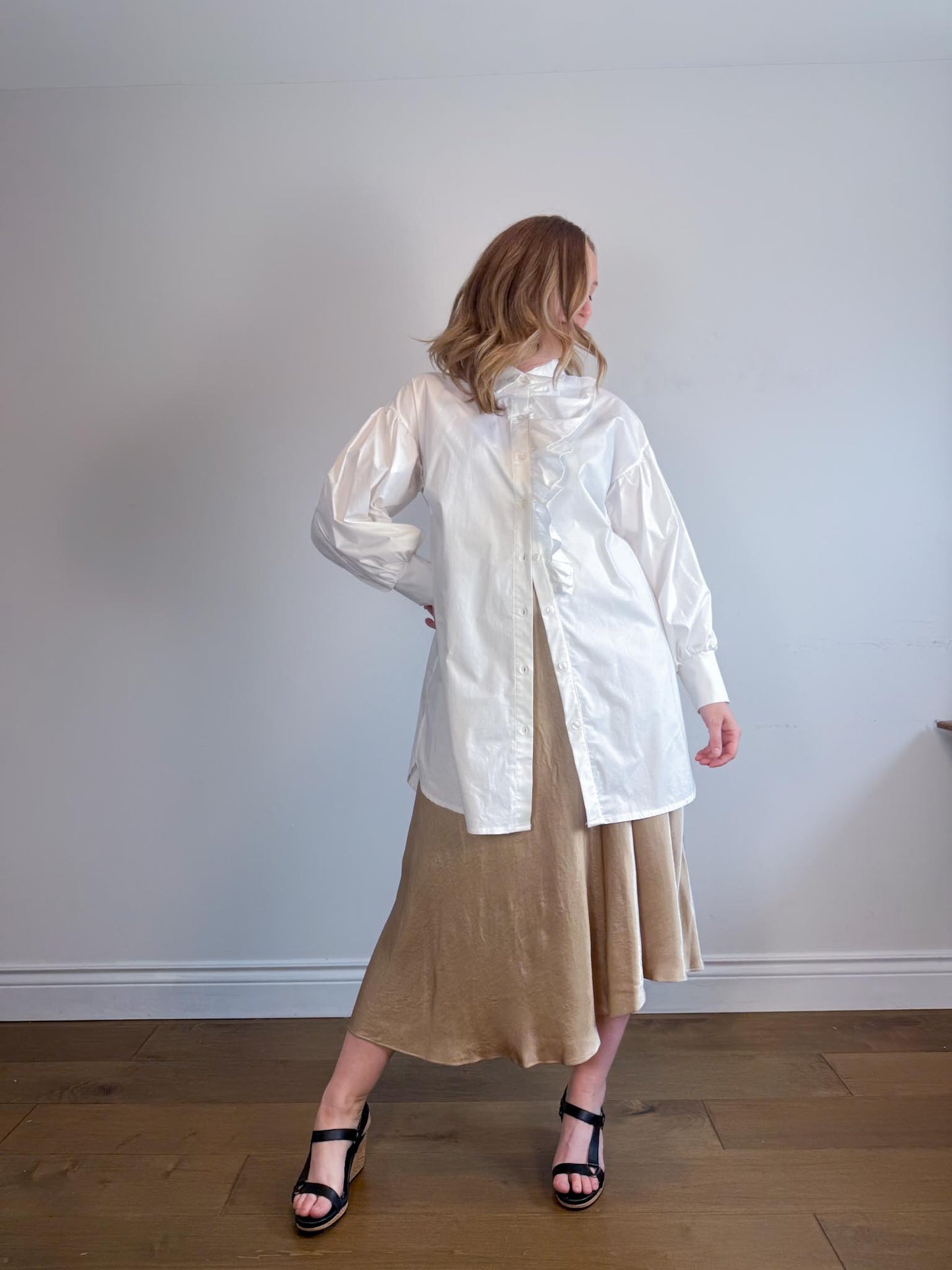 RINASCHIMENTO Long Ruffled Blouse in White (Size L)