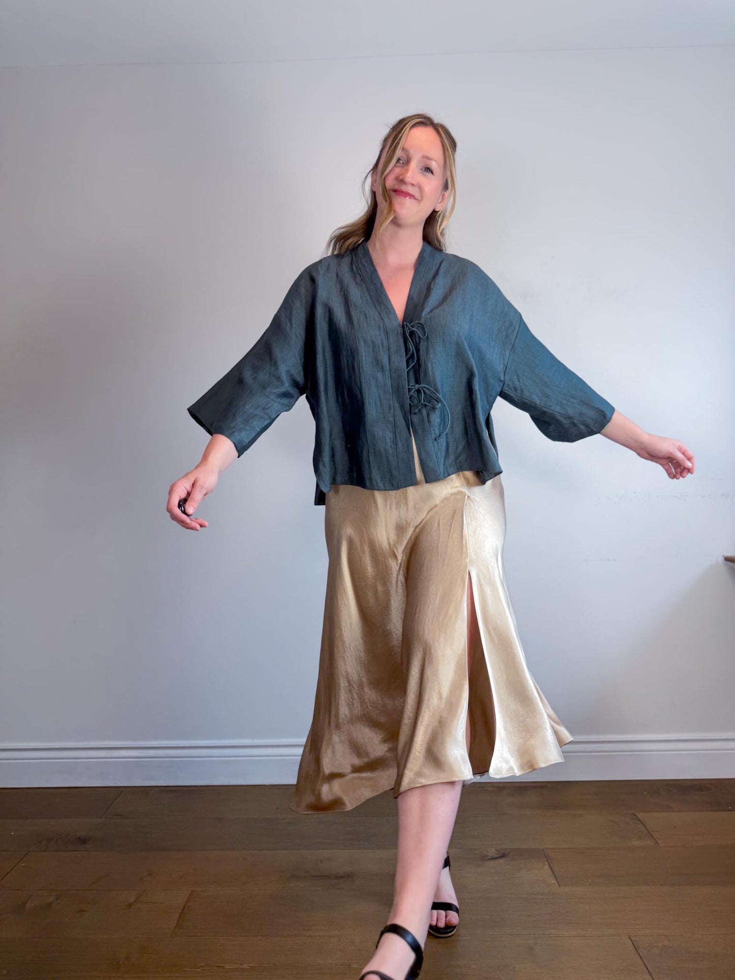 Massimo Dutti Satin Midi Skirt in Gold (Size L)