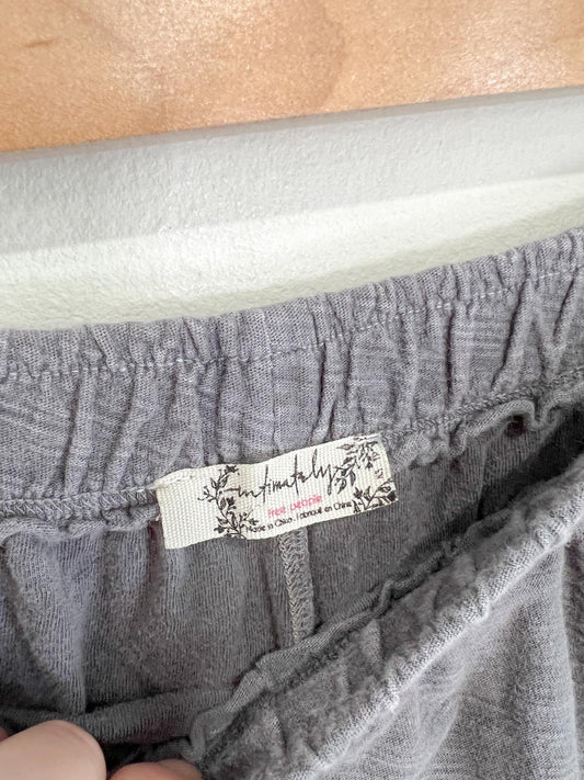 Free People Sweatpant in Grey (Size XS)