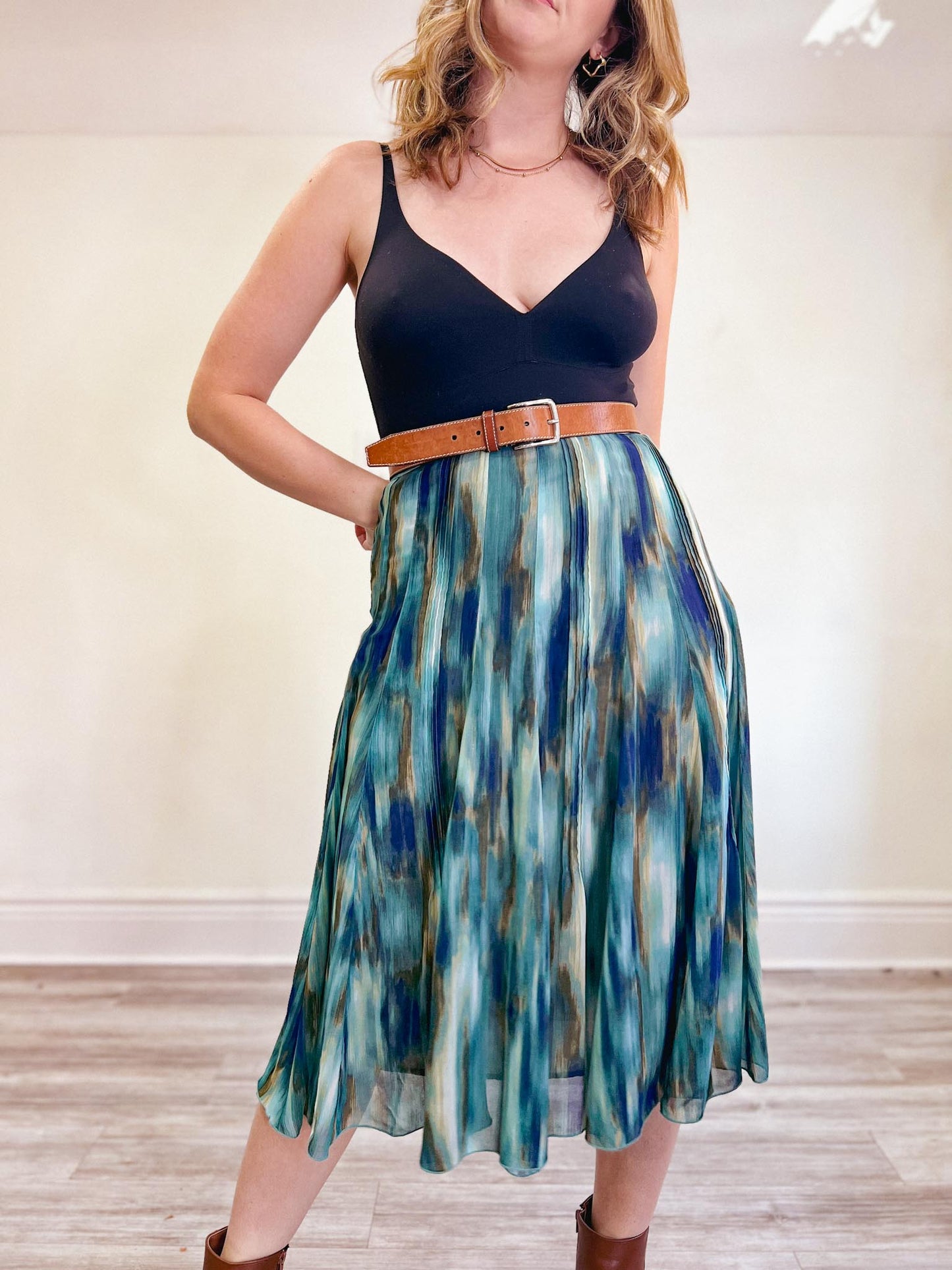 Multi-Colour Teal Flowing Midi Skirt (Size M/L)