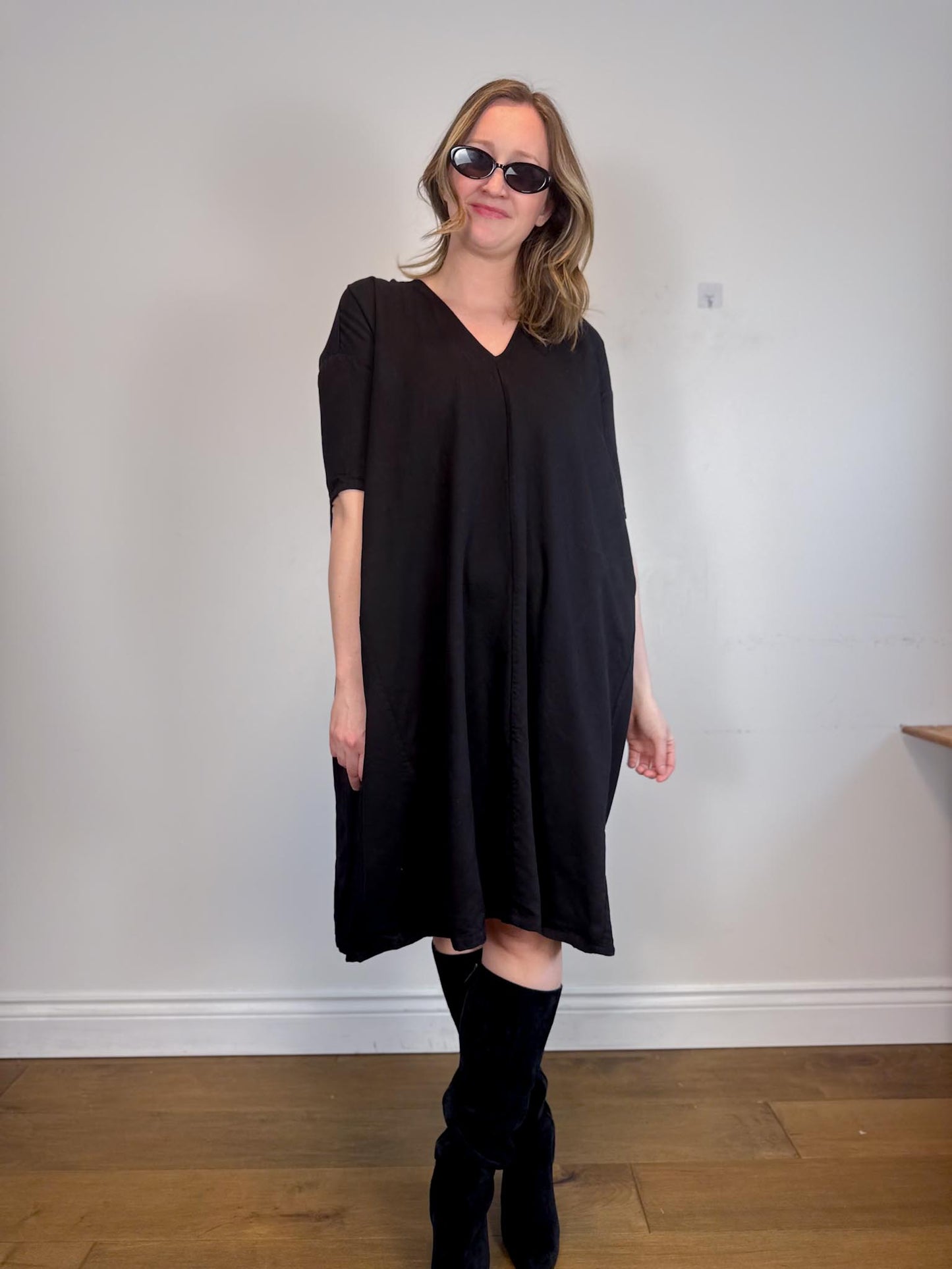 ALI GOLDEN Sustainable "Full Dress with Pockets in Black" (Size XS-M)