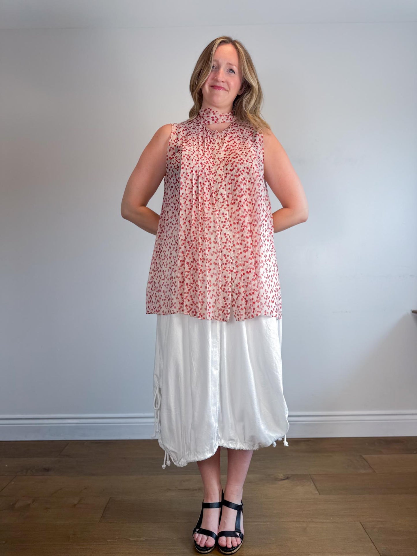 Max Mara Floral Sheer Blouse with Neck Tie in Red/White (Size L)