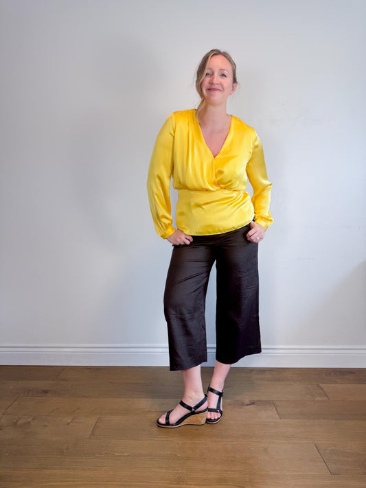 REISS Satin Long Sleeve Top in Yellow (Size 10)