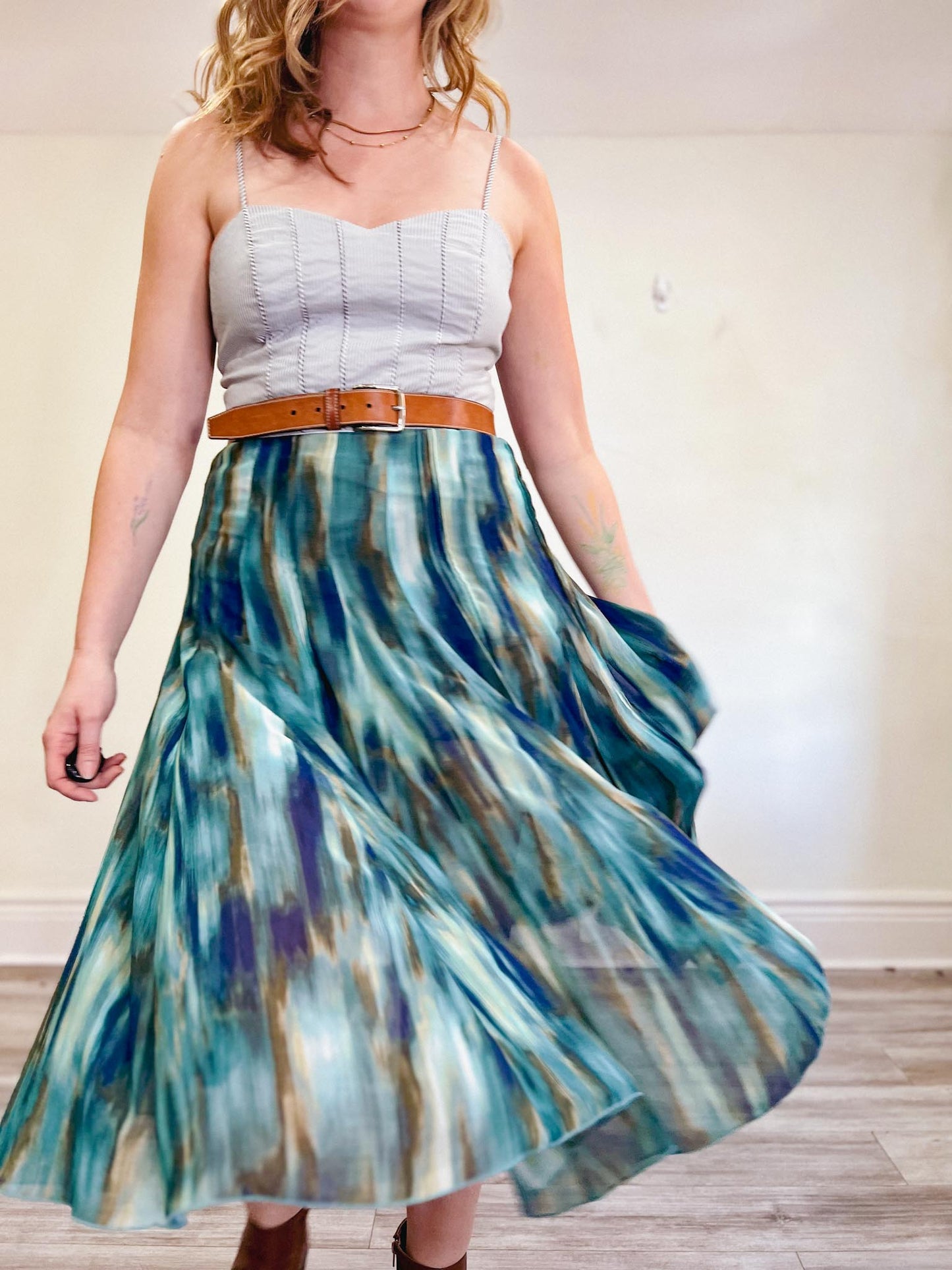 Multi-Colour Teal Flowing Midi Skirt (Size M/L)