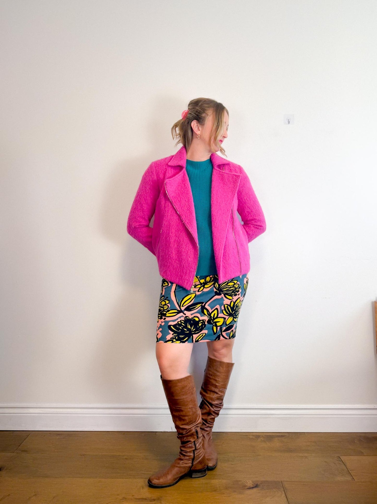 Weekend MaxMara "Caneva Knit Belted Dress in Floral" (Size M/L)