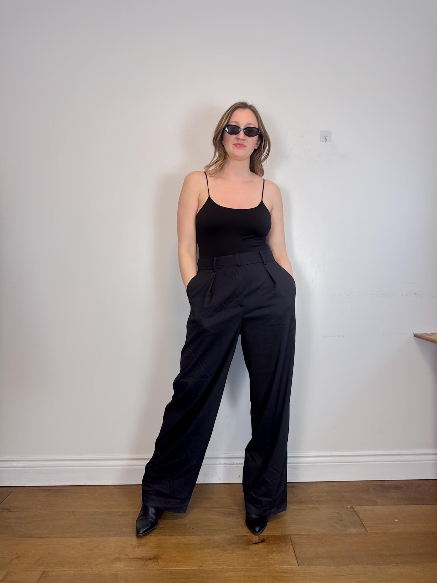 Lululemon "Pleat Front High Rise Trousers in Black" NWT (Size 14)