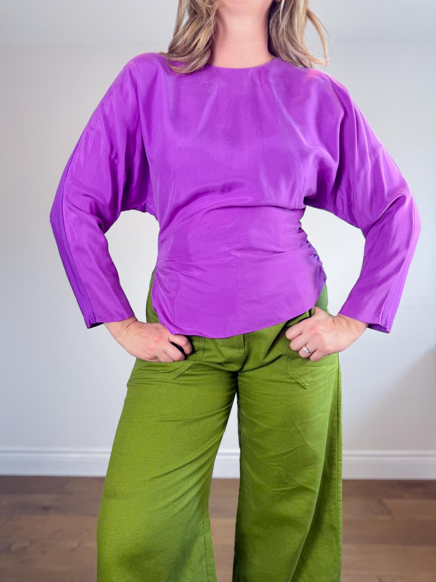 JIGSAW "Silk Front Ruched Waist Top in Purple" (Size L)
