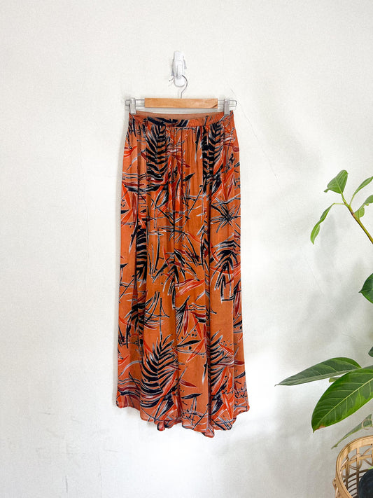 Vintage Orange Abstract Print Pleated Midi Skirt (Size S)