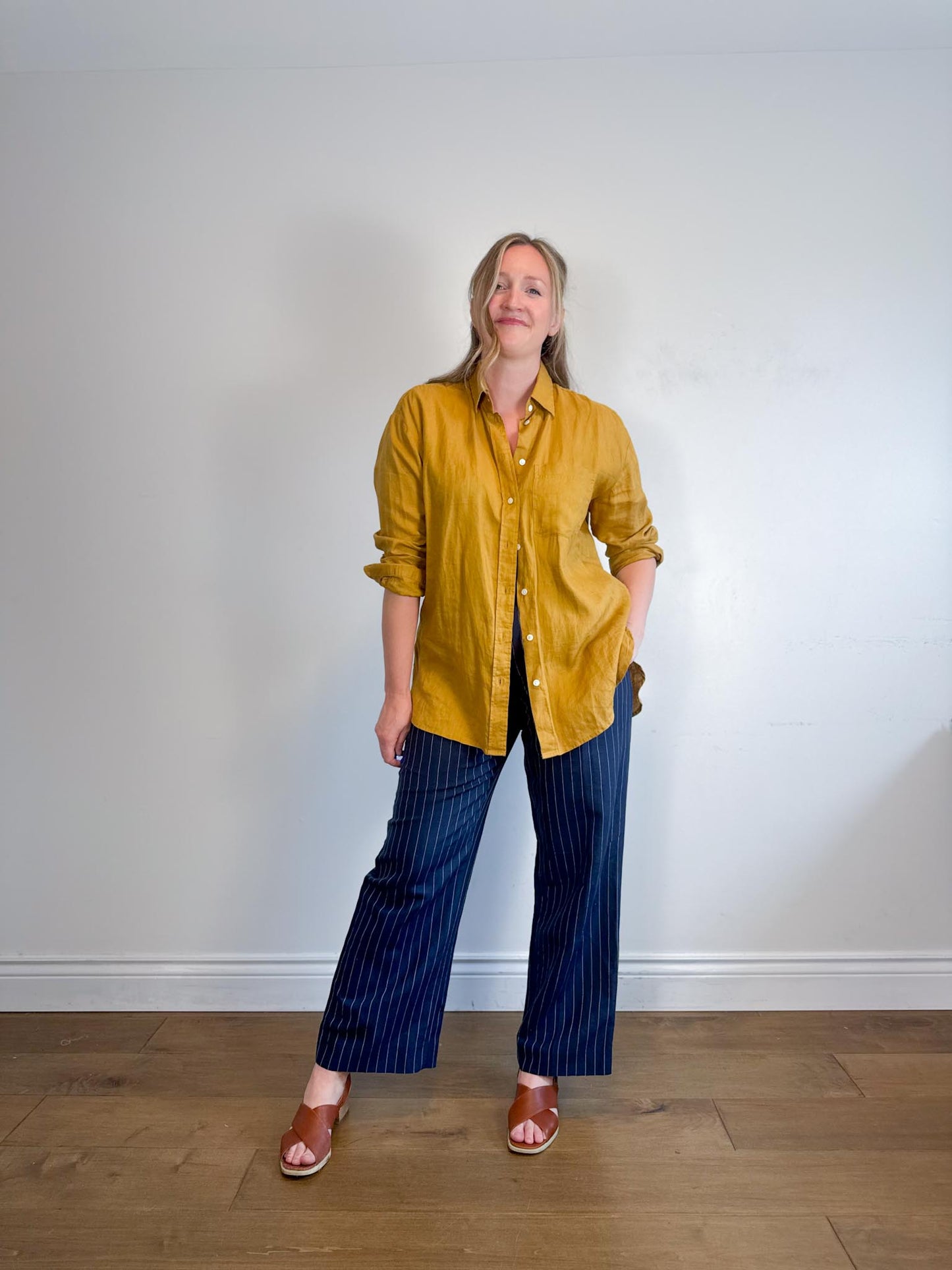 Banana Republic Linen Blouse in Mustard (Size M)