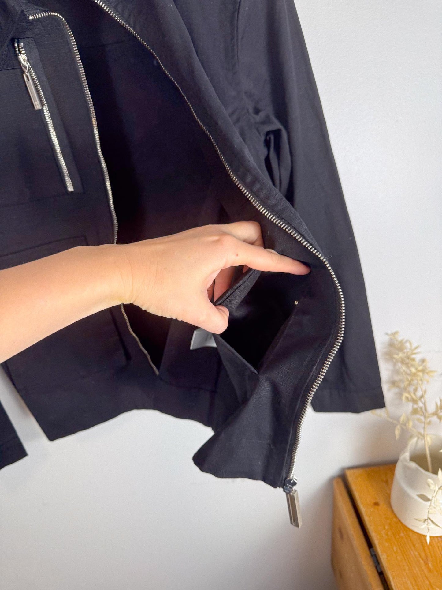 SPENCER BADU Canadian Designer Utility Jacket in Black (Size L)