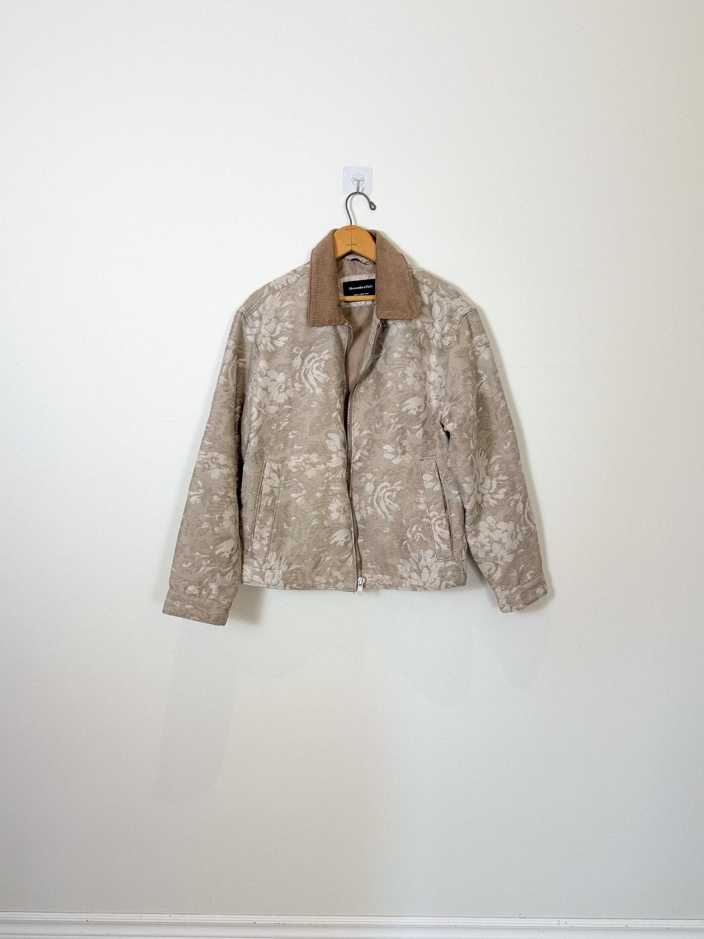 Abercrombie & Fitch "Floral Jacquard Jacket with Corduroy Collar" (Size S/M)