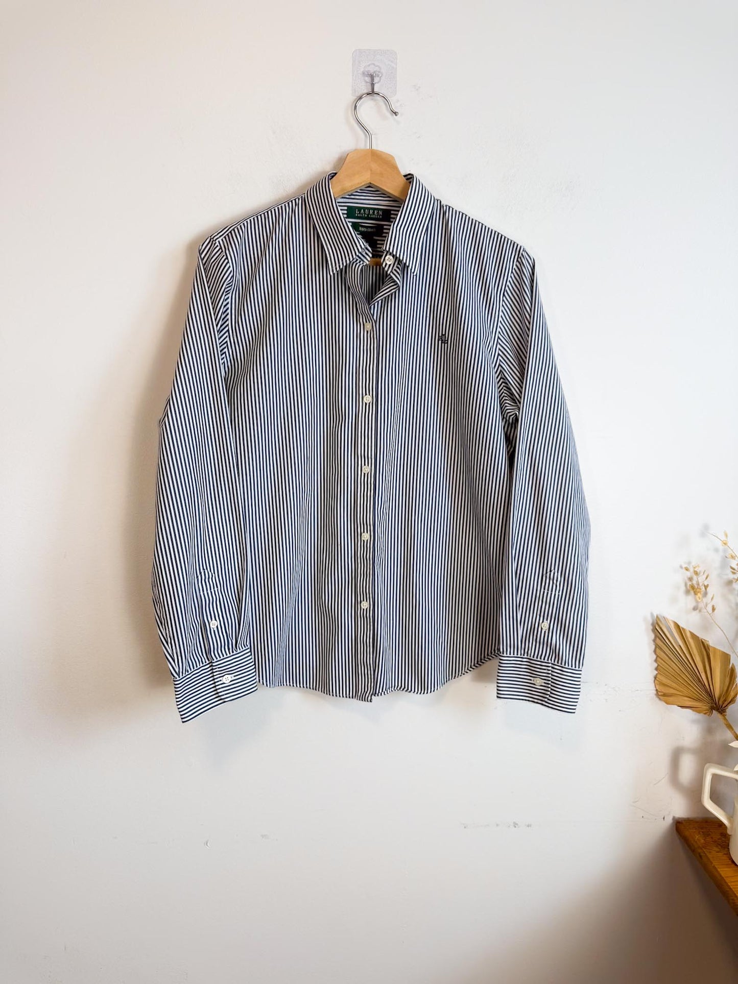 Vintage Ralph Lauren Pinstriped Button Down in Navy/White (Size L)