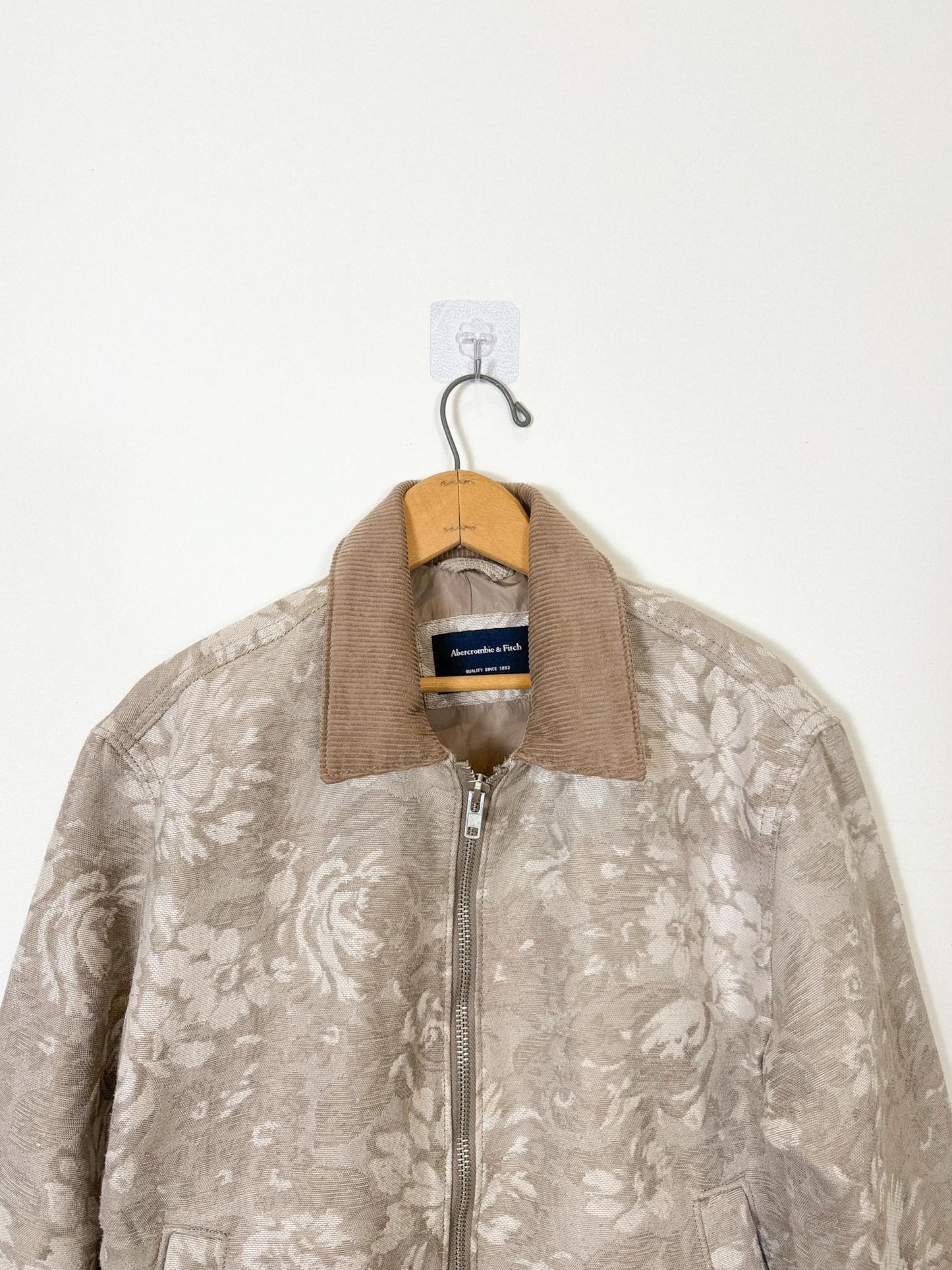 Abercrombie & Fitch "Floral Jacquard Jacket with Corduroy Collar" (Size S/M)